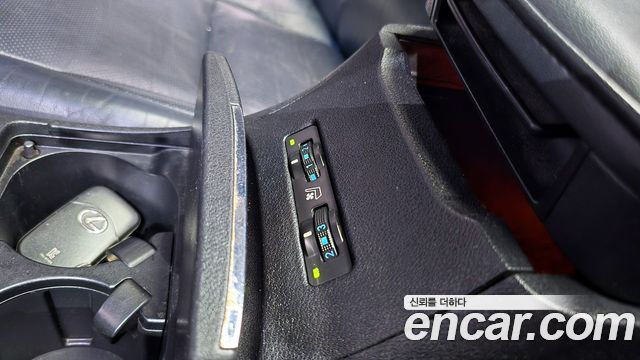 Лексус ES350 2011 — миниатюра 17