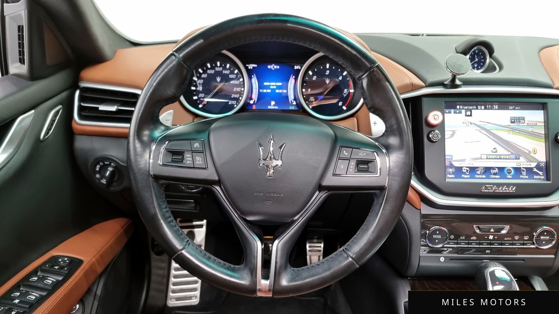 Maserati 기블리 2016 — миниатюра 13