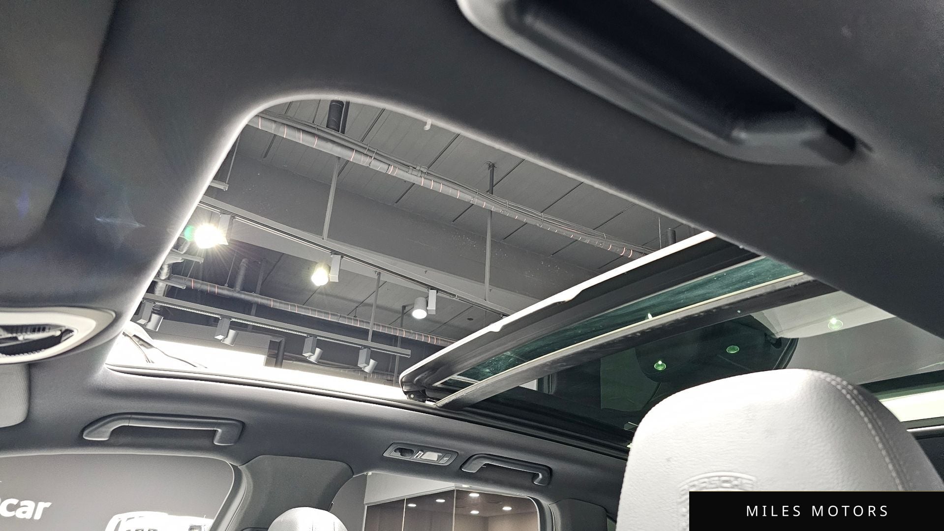 Porsche Cayenne 2015 — миниатюра 17