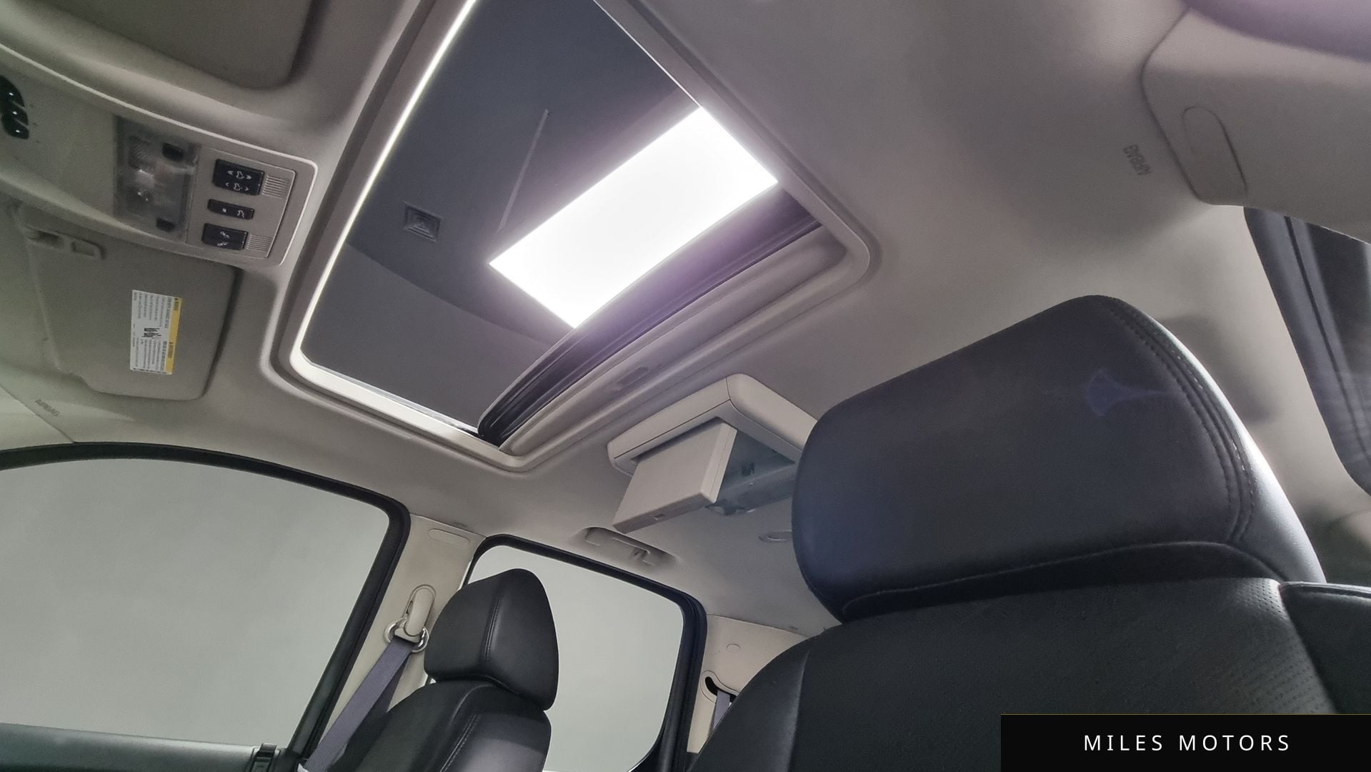 Cadillac Escalade 2008 — миниатюра 11