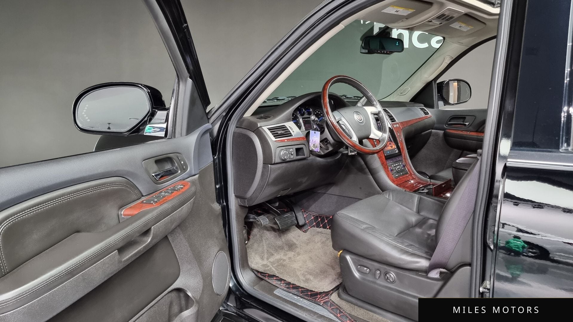 Cadillac Escalade 2008 — миниатюра 12