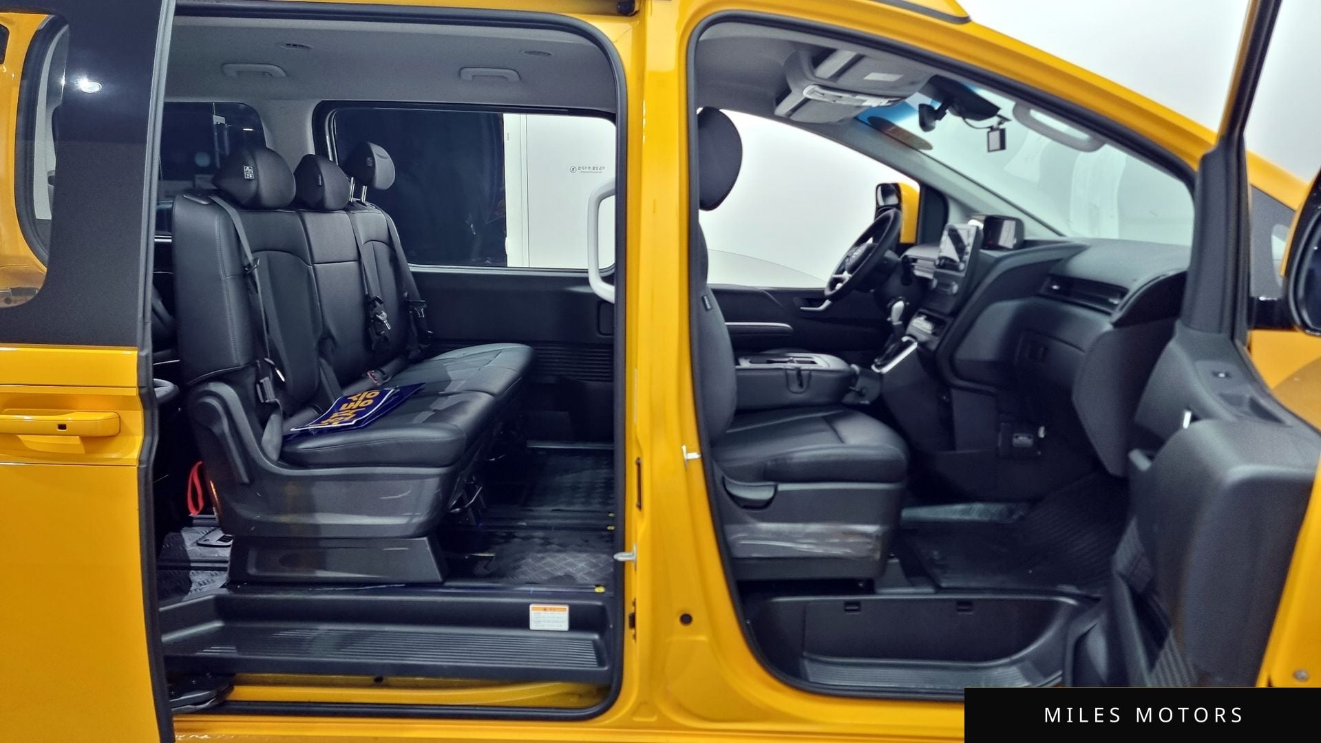Hyundai Staria 2023 — миниатюра 10