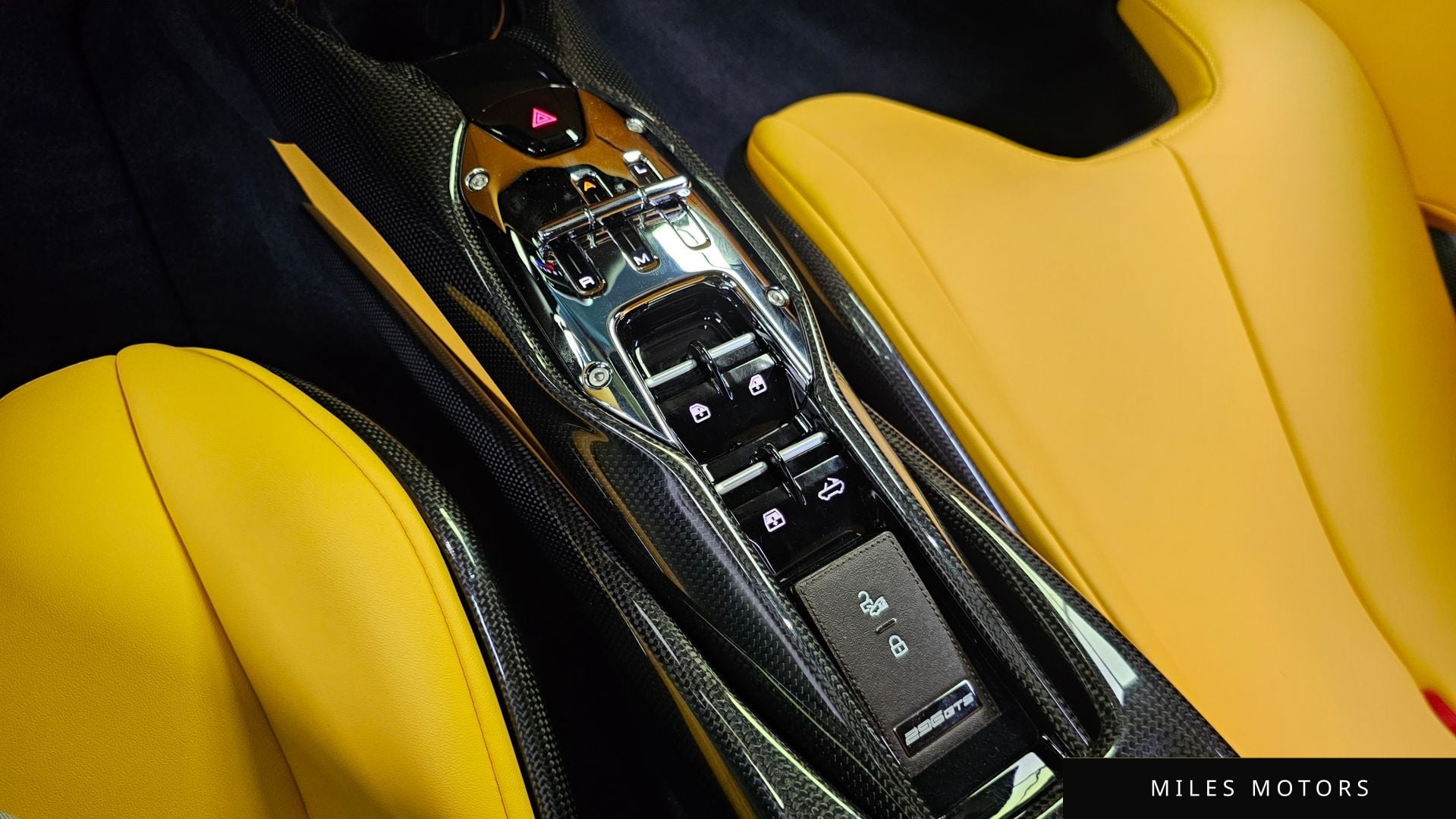 Ferrari 296 GTS 2024 — миниатюра 9