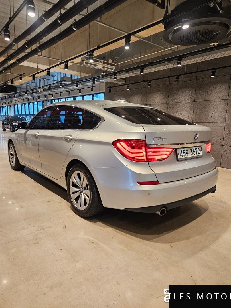BMW 5 Series GT (F07) 2011 — миниатюра 5