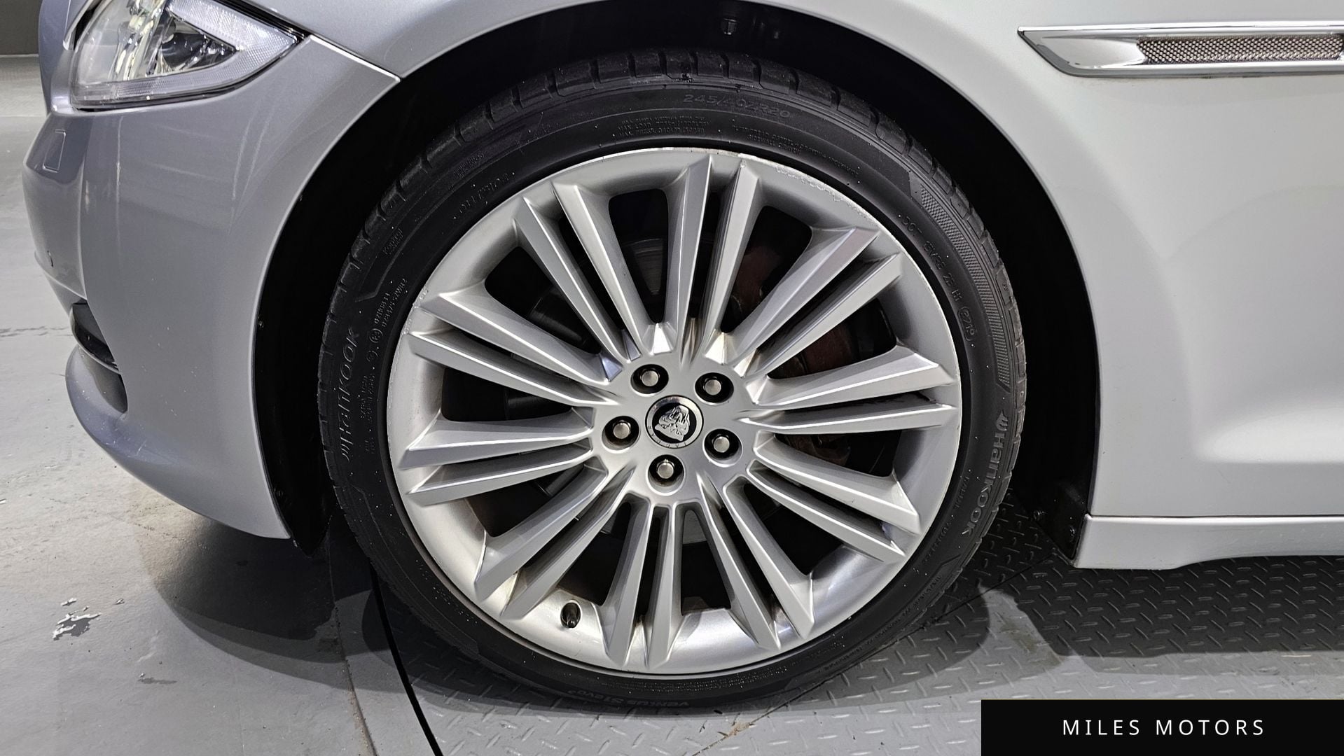 Jaguar All New XJ 2012 — миниатюра 5