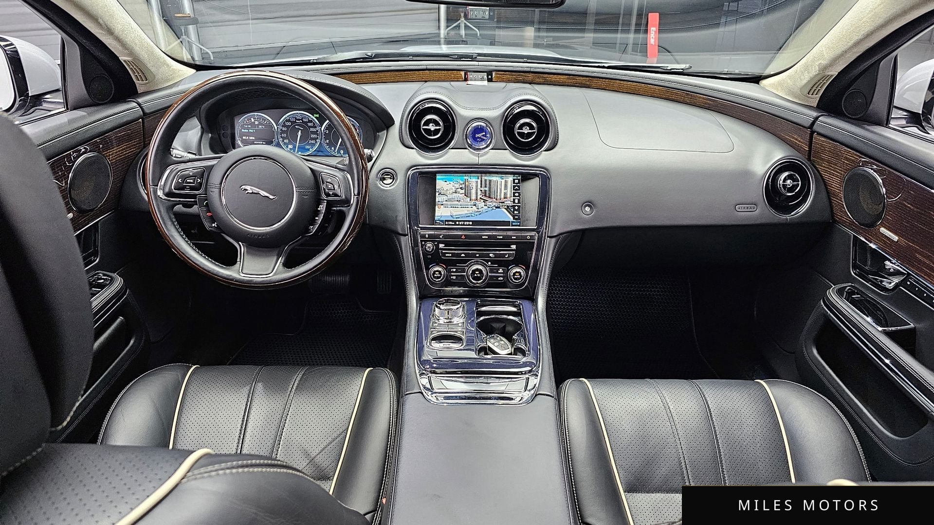 Jaguar All New XJ 2012 — миниатюра 7