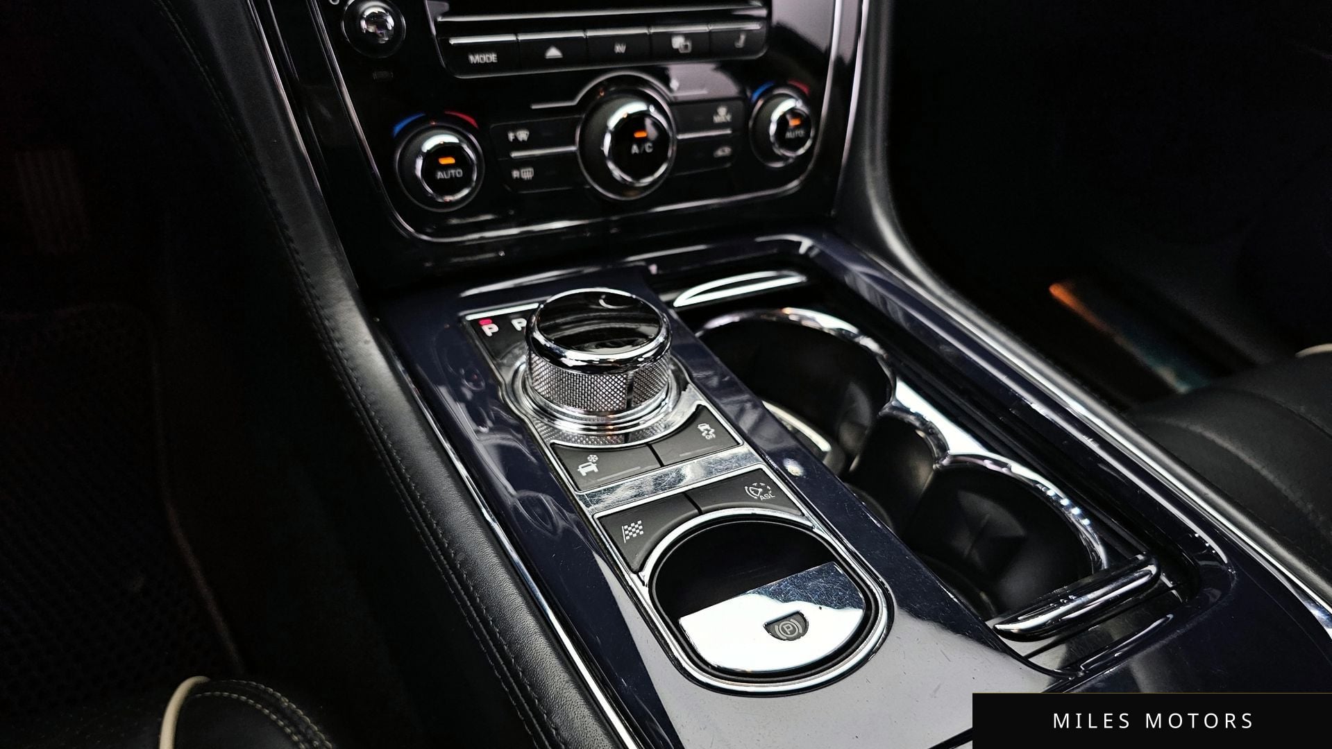 Jaguar All New XJ 2012 — миниатюра 9