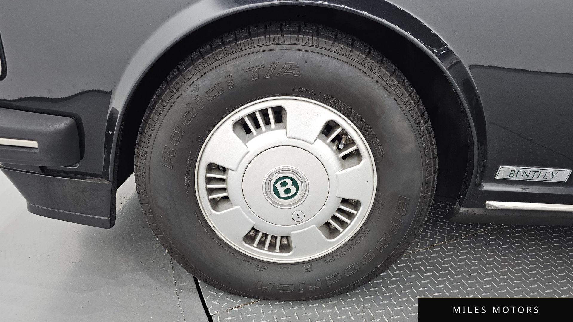 Bentley Brooklands 1993 — миниатюра 5