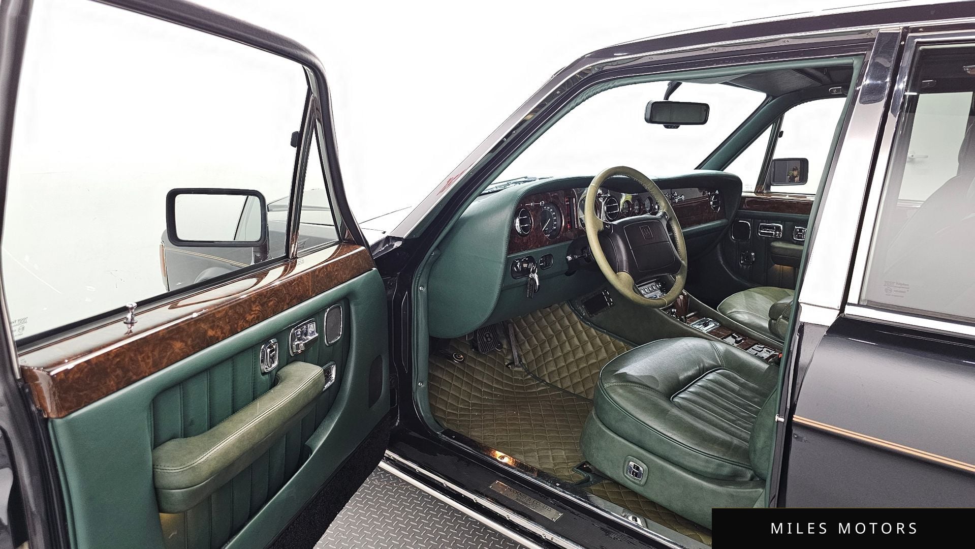 Bentley Brooklands 1993 — миниатюра 10