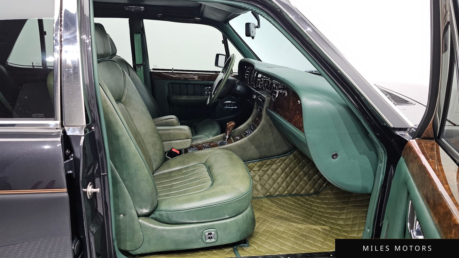 Bentley Brooklands 1993 — миниатюра 11