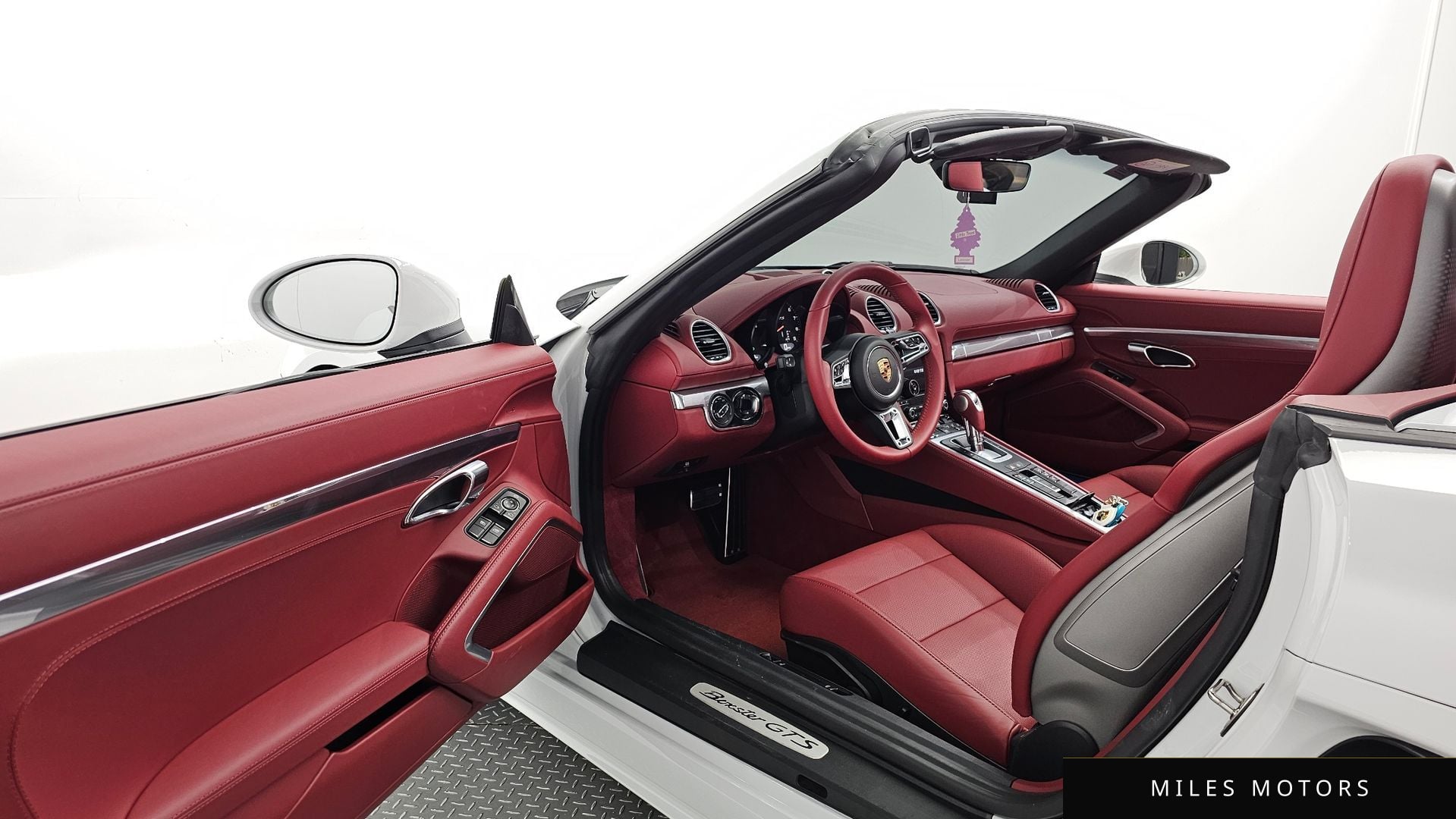 Porsche 718 박스터 2023 — миниатюра 10