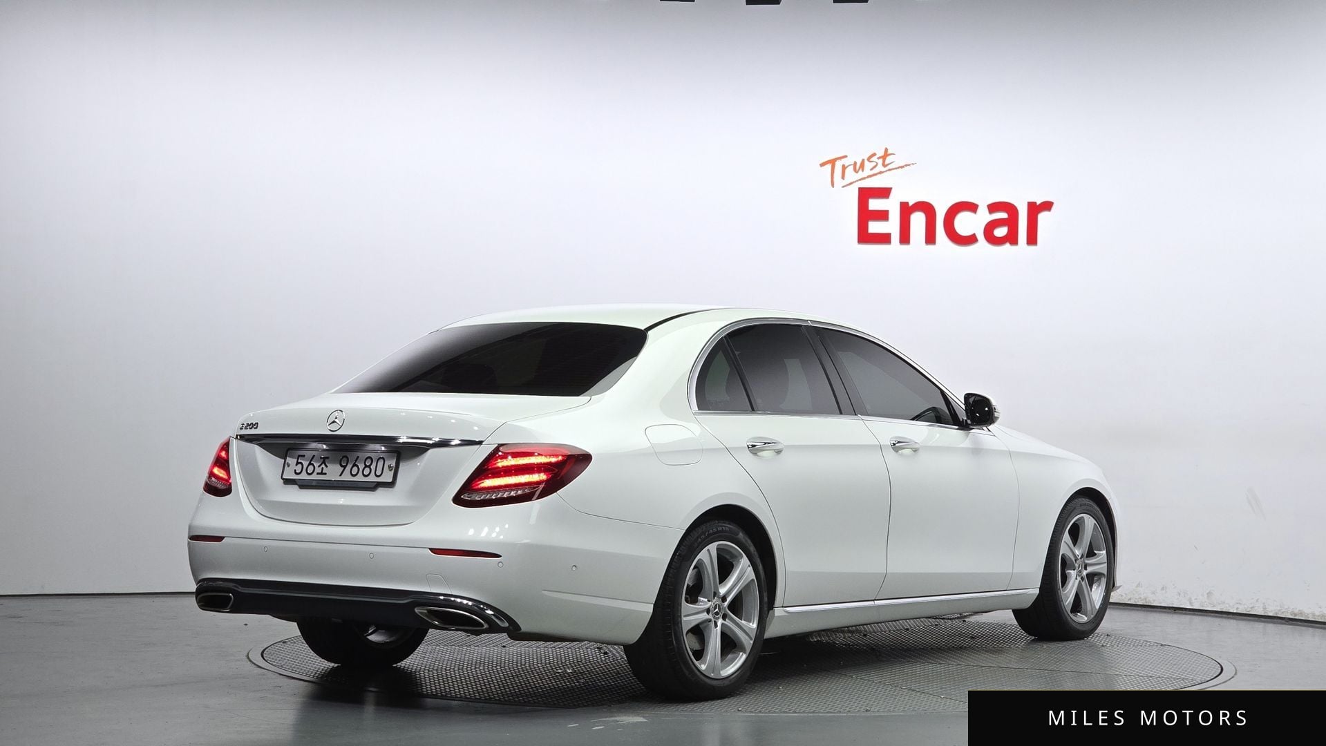 Mercedes-Benz E-Class W213 2018 — миниатюра 2