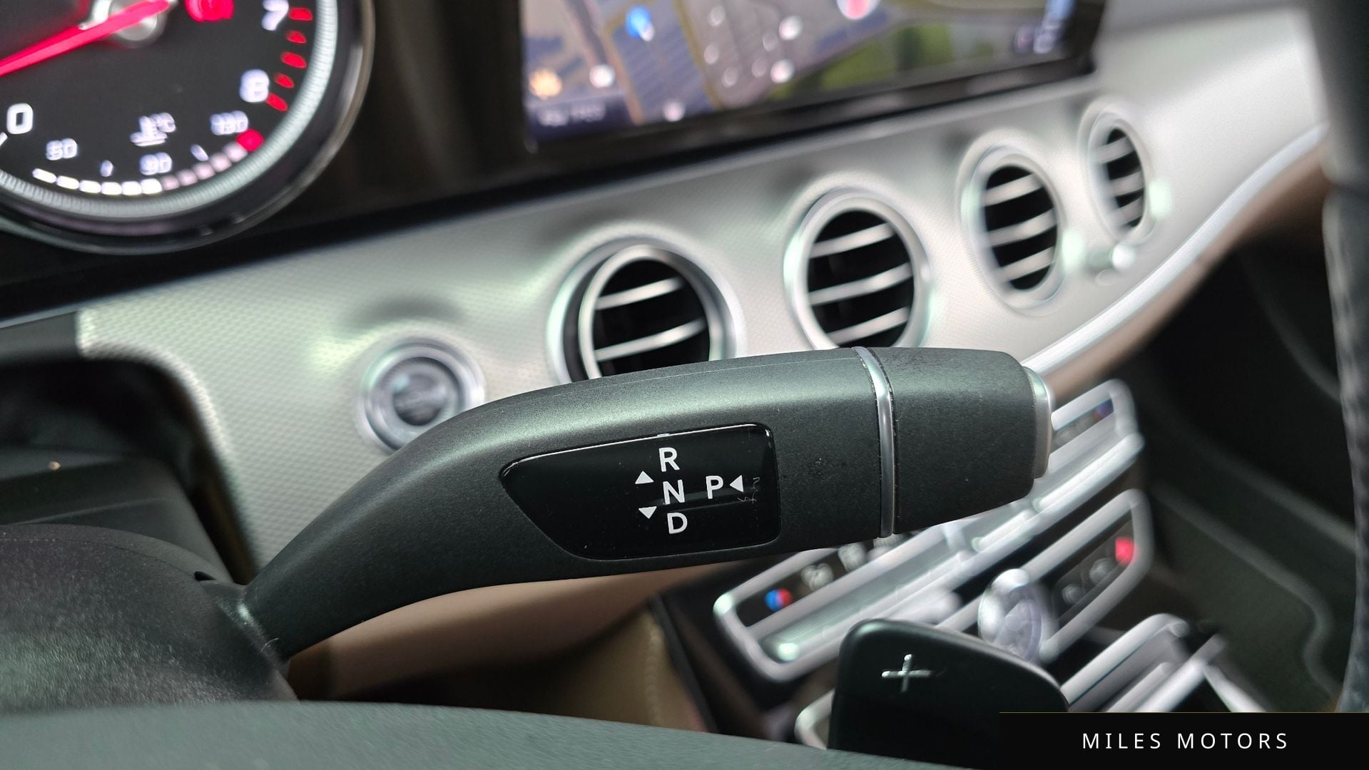 Mercedes-Benz E-Class W213 2018 — миниатюра 9