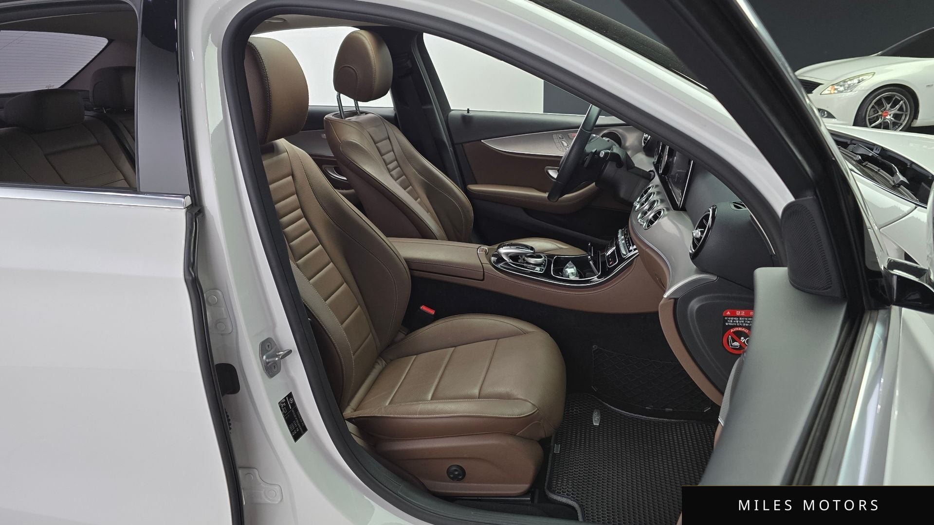 Mercedes-Benz E-Class W213 2018 — миниатюра 12