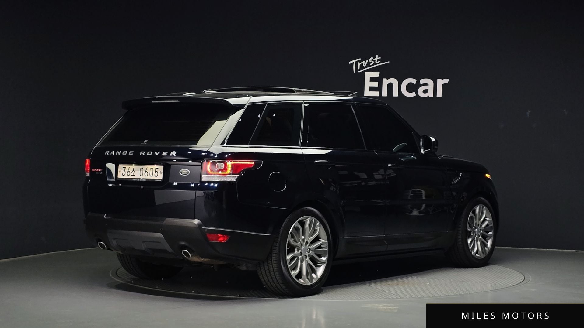 Land Rover Range Rover Sport 2016 — миниатюра 2