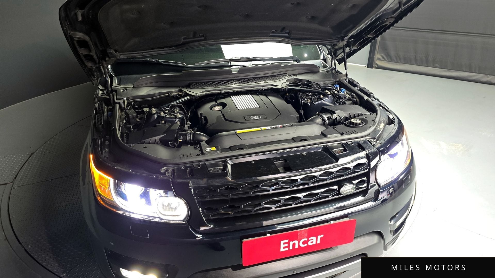 Land Rover Range Rover Sport 2016 — миниатюра 6