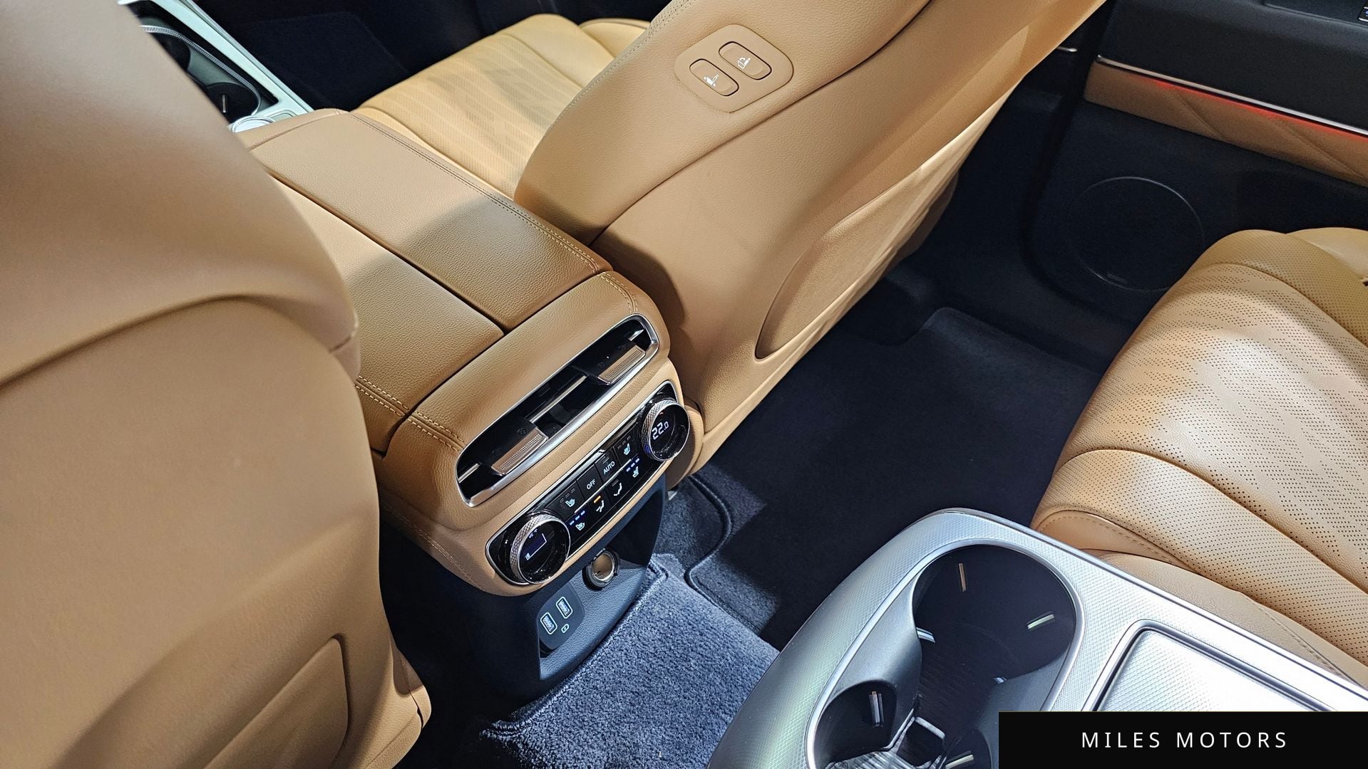 Genesis GV80 2022 — миниатюра 18