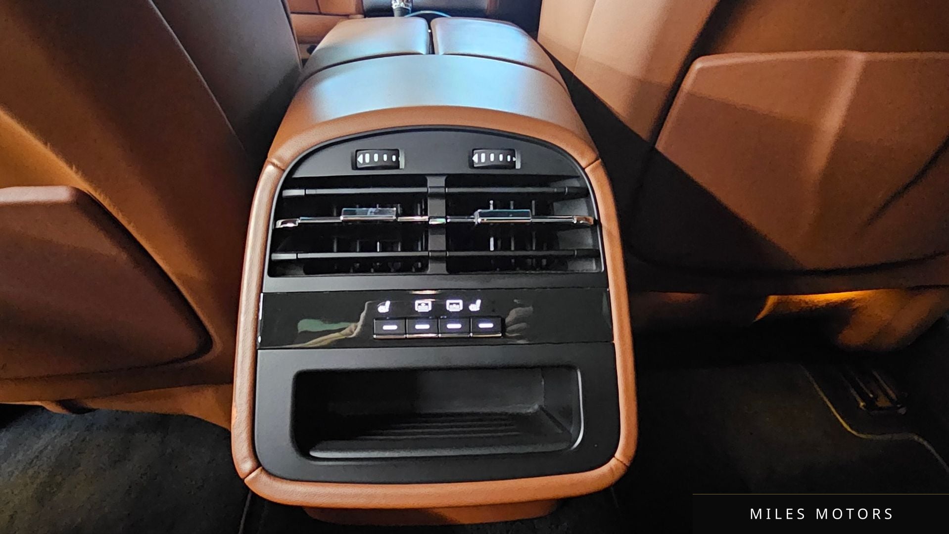 Maserati Quattroporte 2014 — миниатюра 11