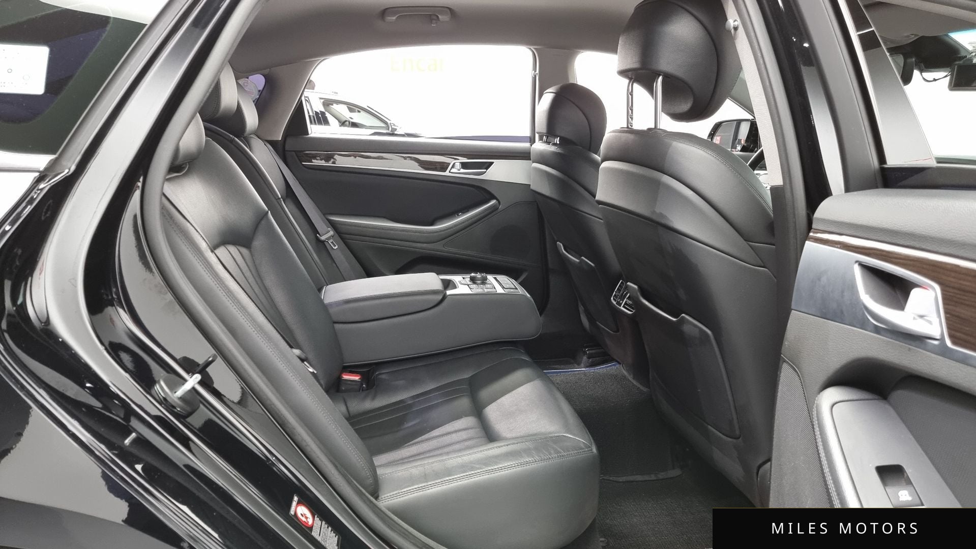 Genesis G80 2017 — миниатюра 12