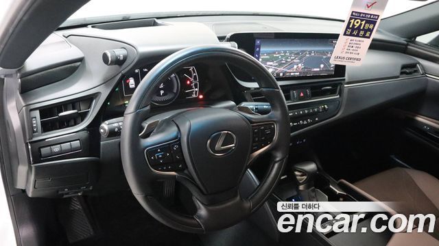 Лексус ES300h 2025 — миниатюра 19