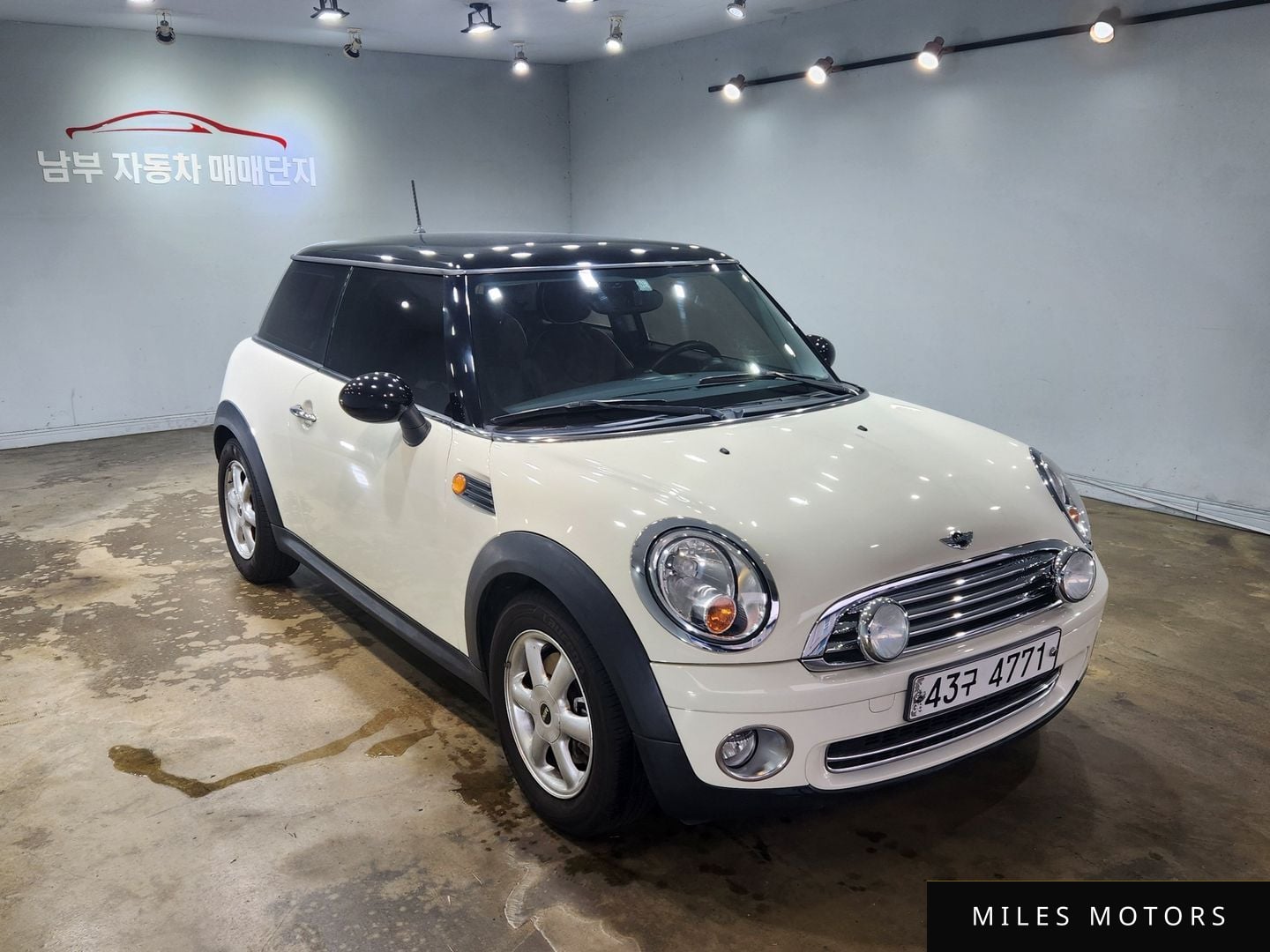 MINI Cooper 2010 — миниатюра 3