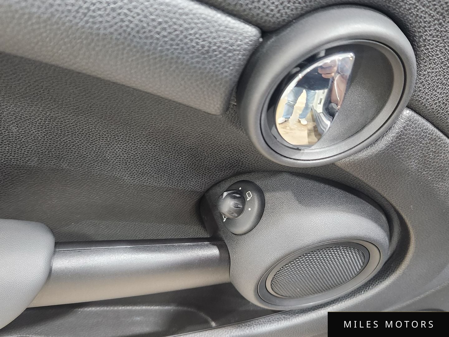 MINI Cooper 2010 — миниатюра 8
