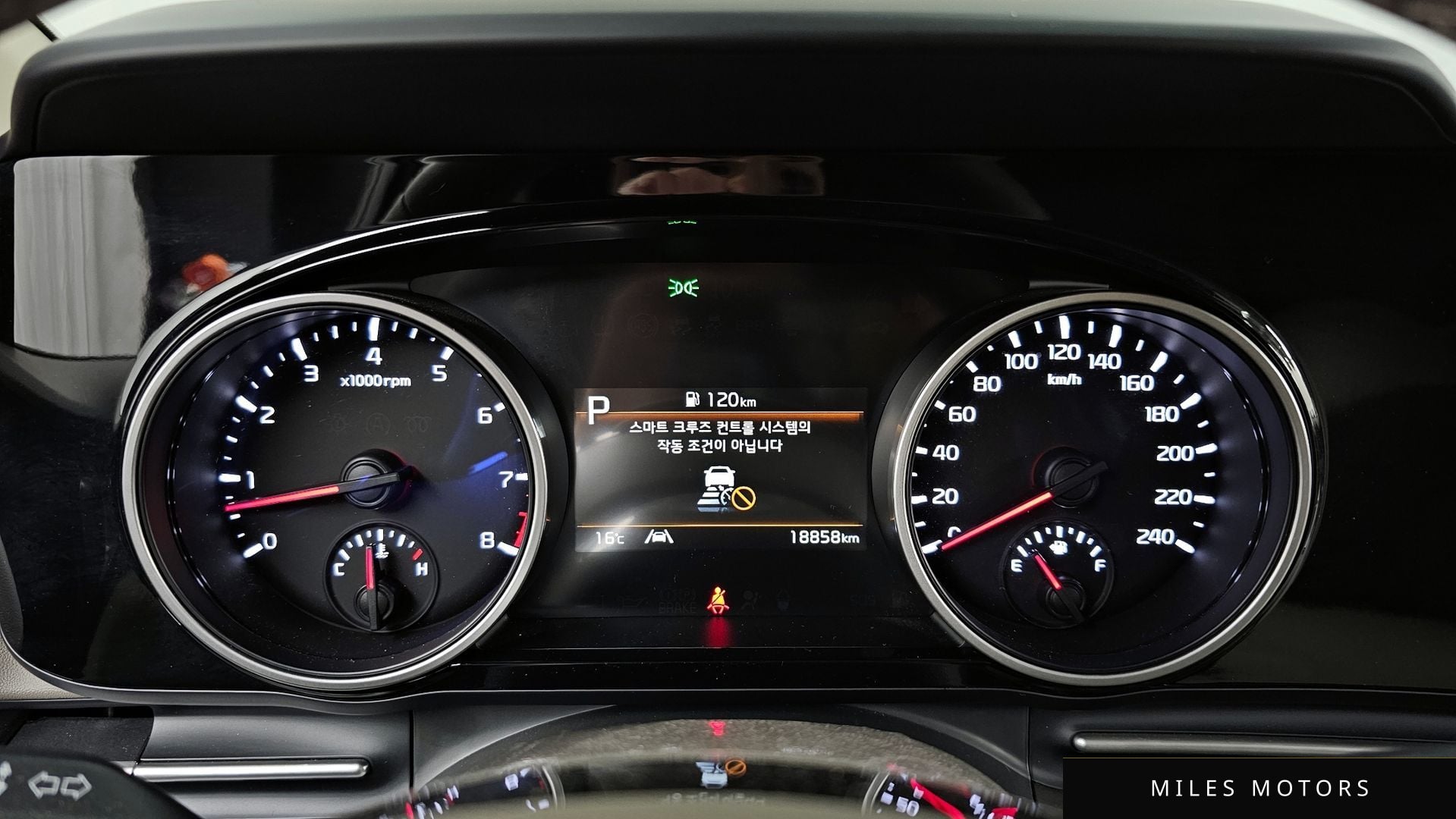 Kia Carnival 2023 — миниатюра 8