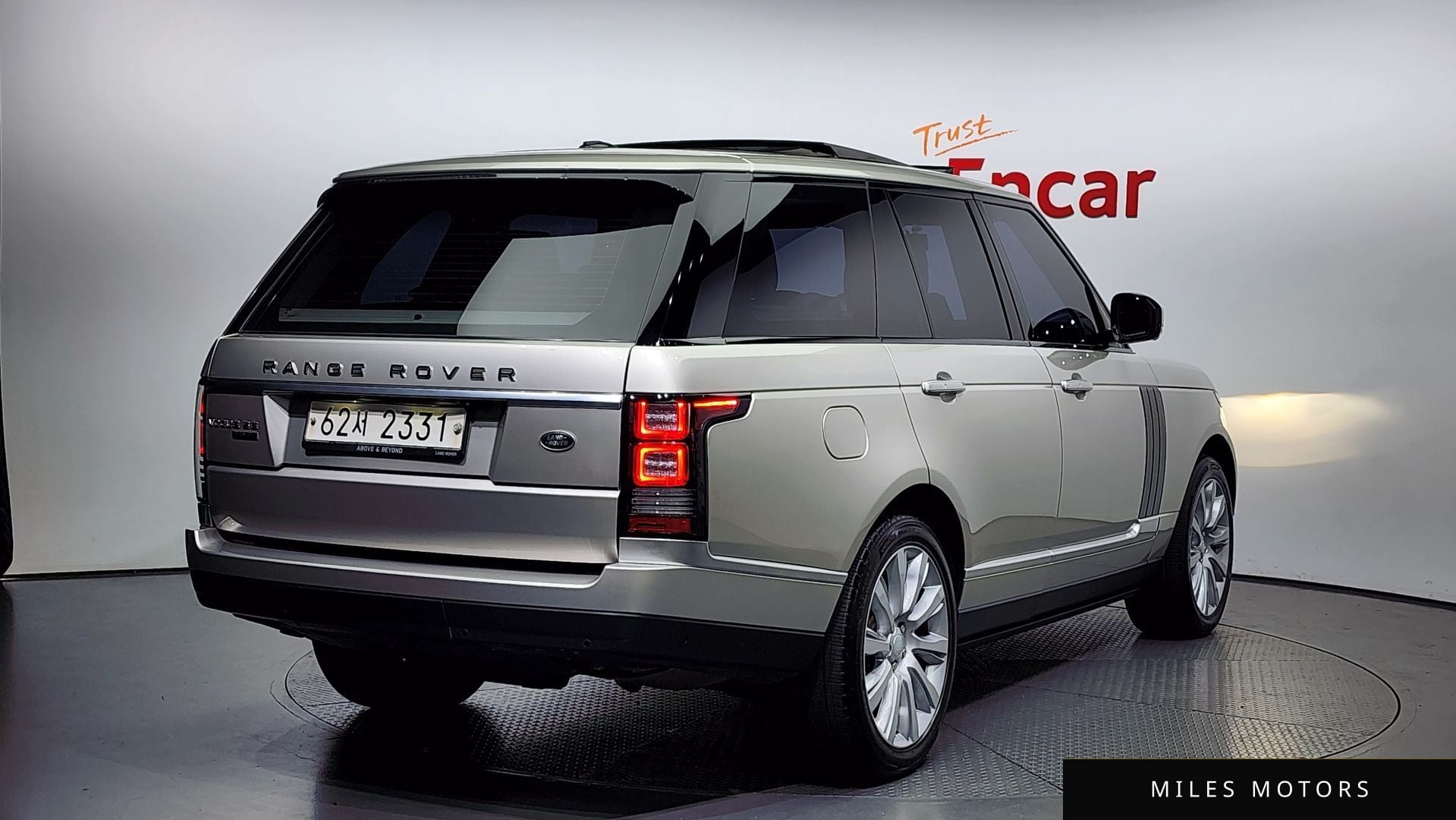 Land Rover Range Rover 2016 — миниатюра 2
