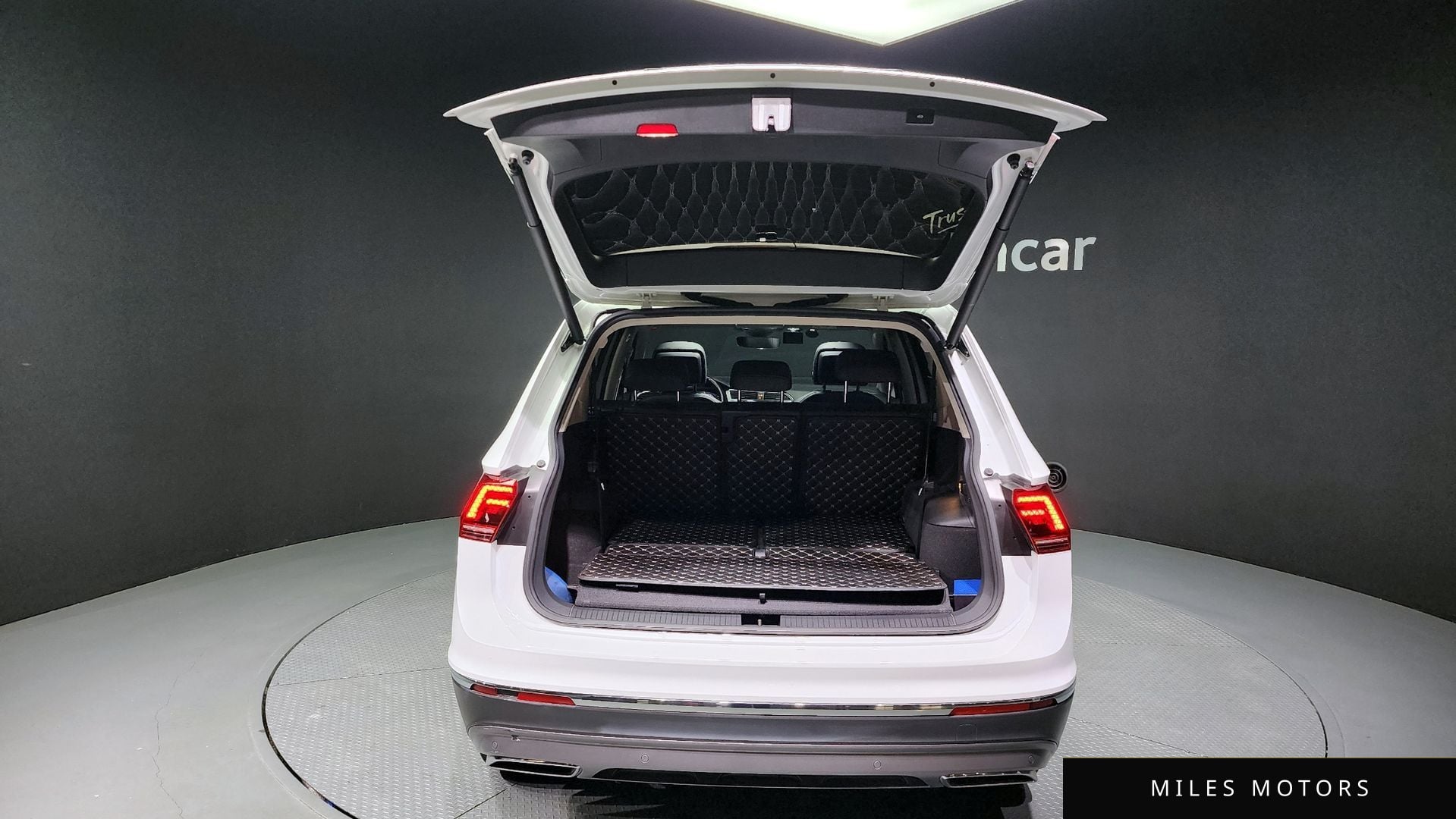 Volkswagen Tiguan 2020 — миниатюра 20