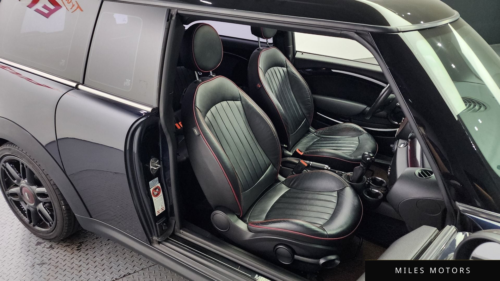 MINI Clubman 2012 — миниатюра 12