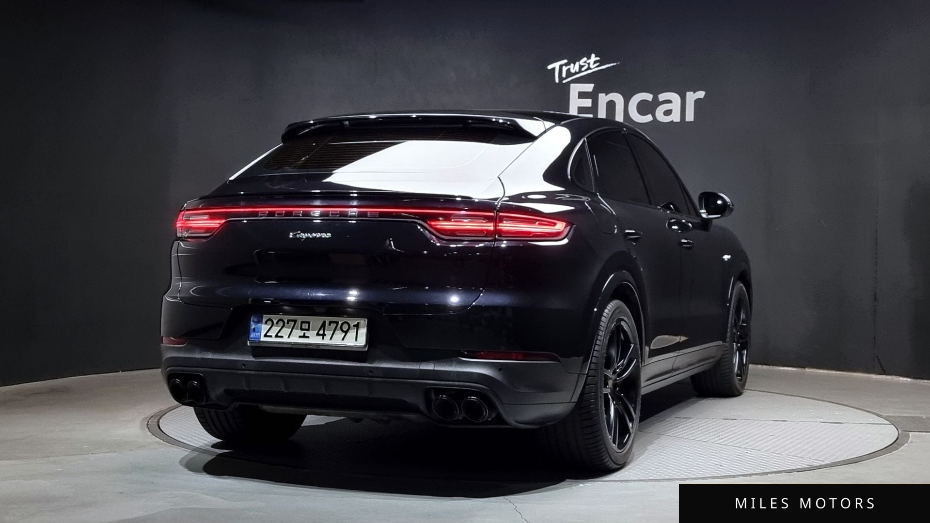 Porsche Cayenne 2020 — миниатюра 2