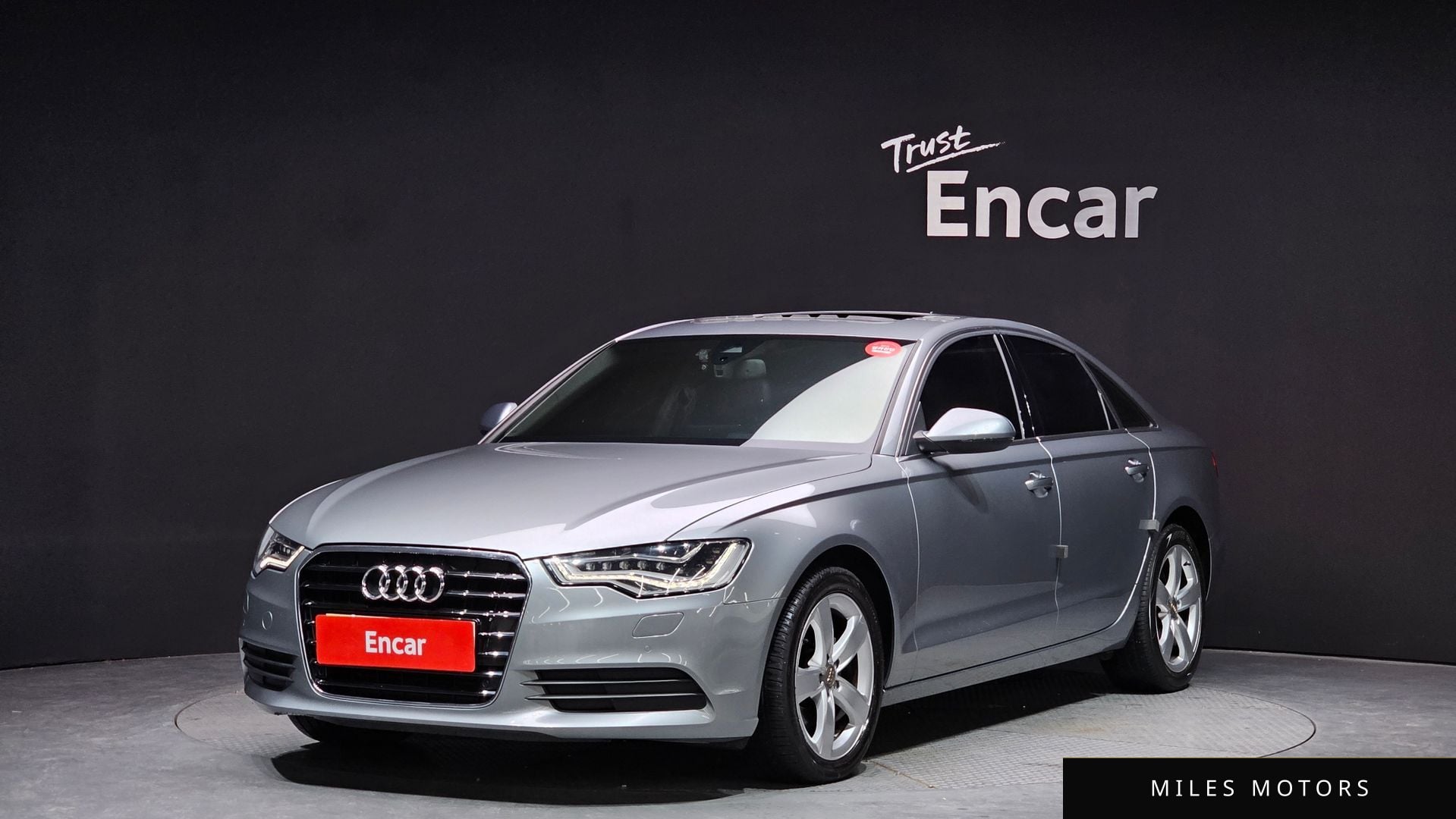 Audi A6 2015 — фото 1 из 12
