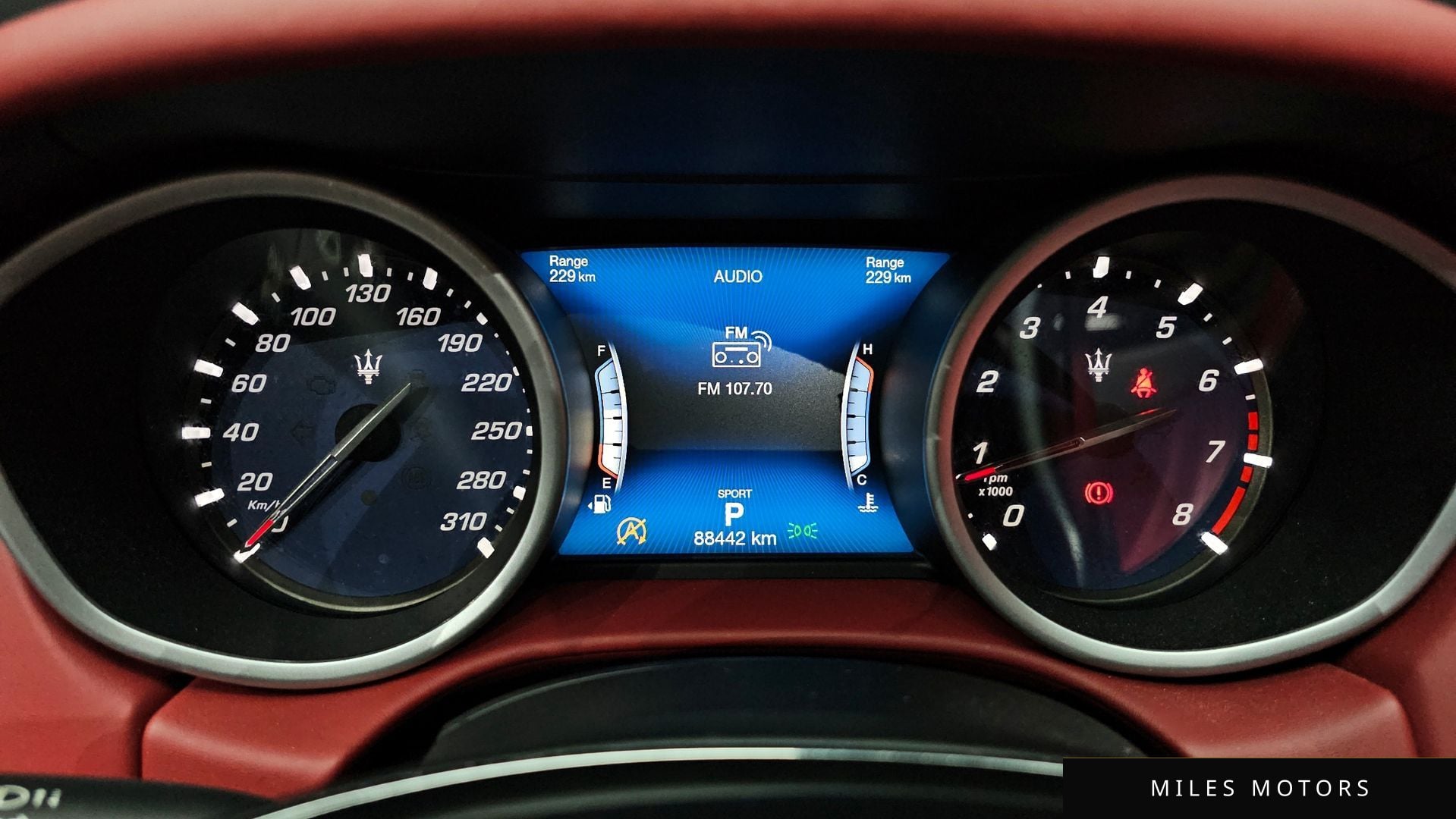 Maserati 기블리 2019 — миниатюра 8