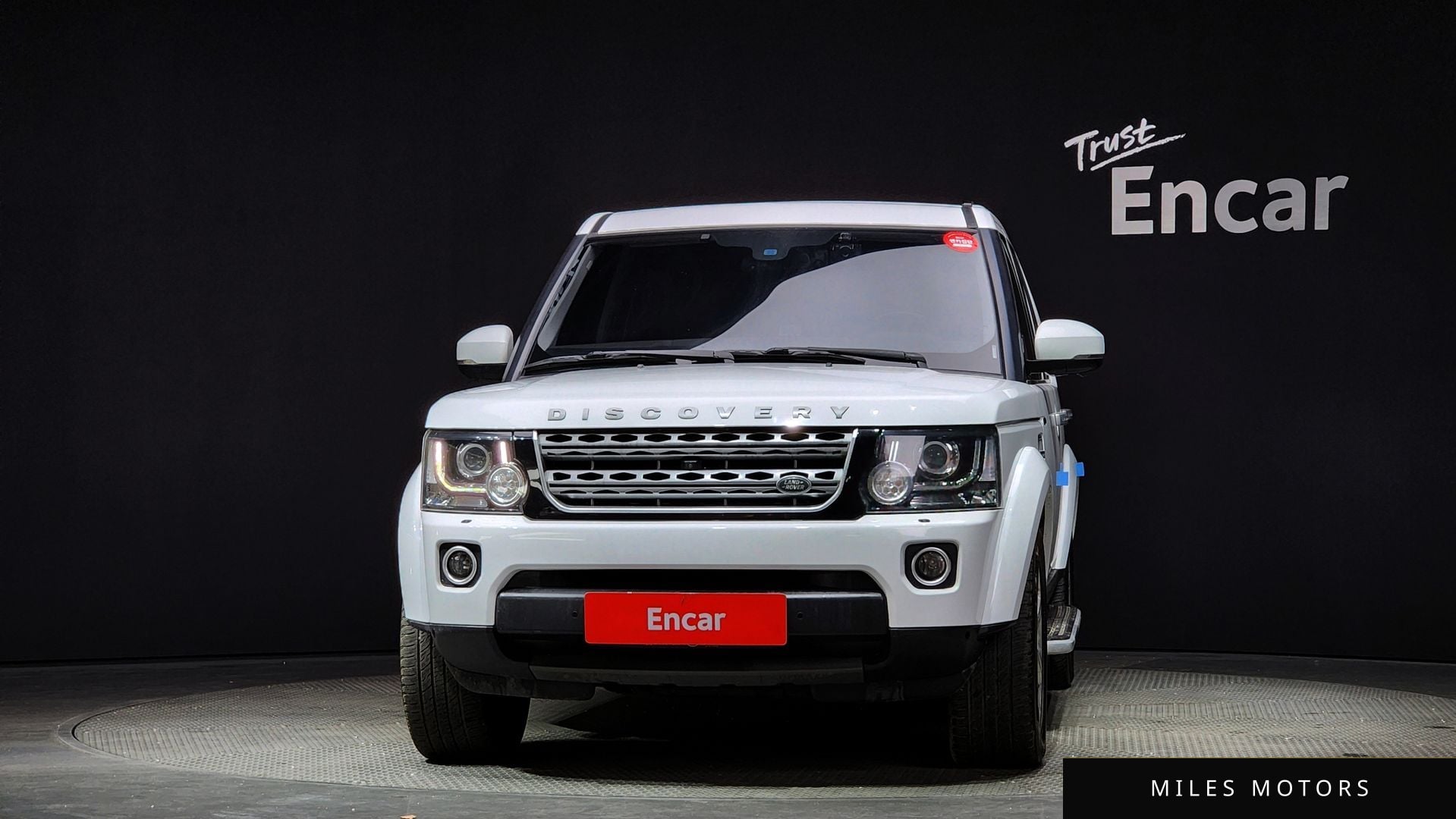 Land Rover Discovery 2014 — миниатюра 3