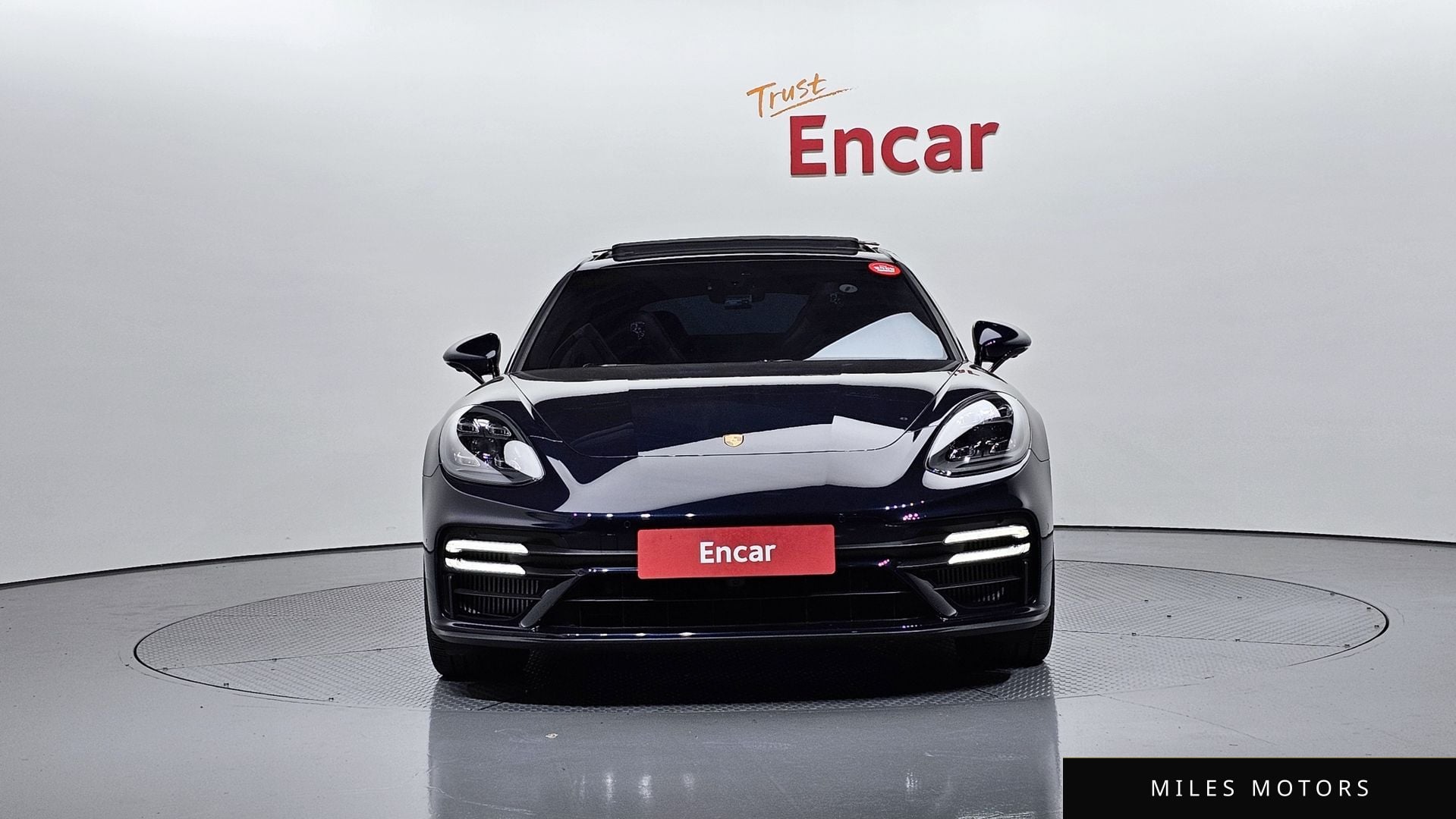 Porsche Panamera 2022 — миниатюра 3