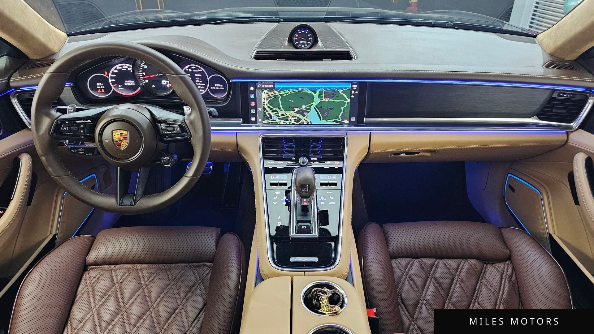 Porsche Panamera 2022 — миниатюра 7