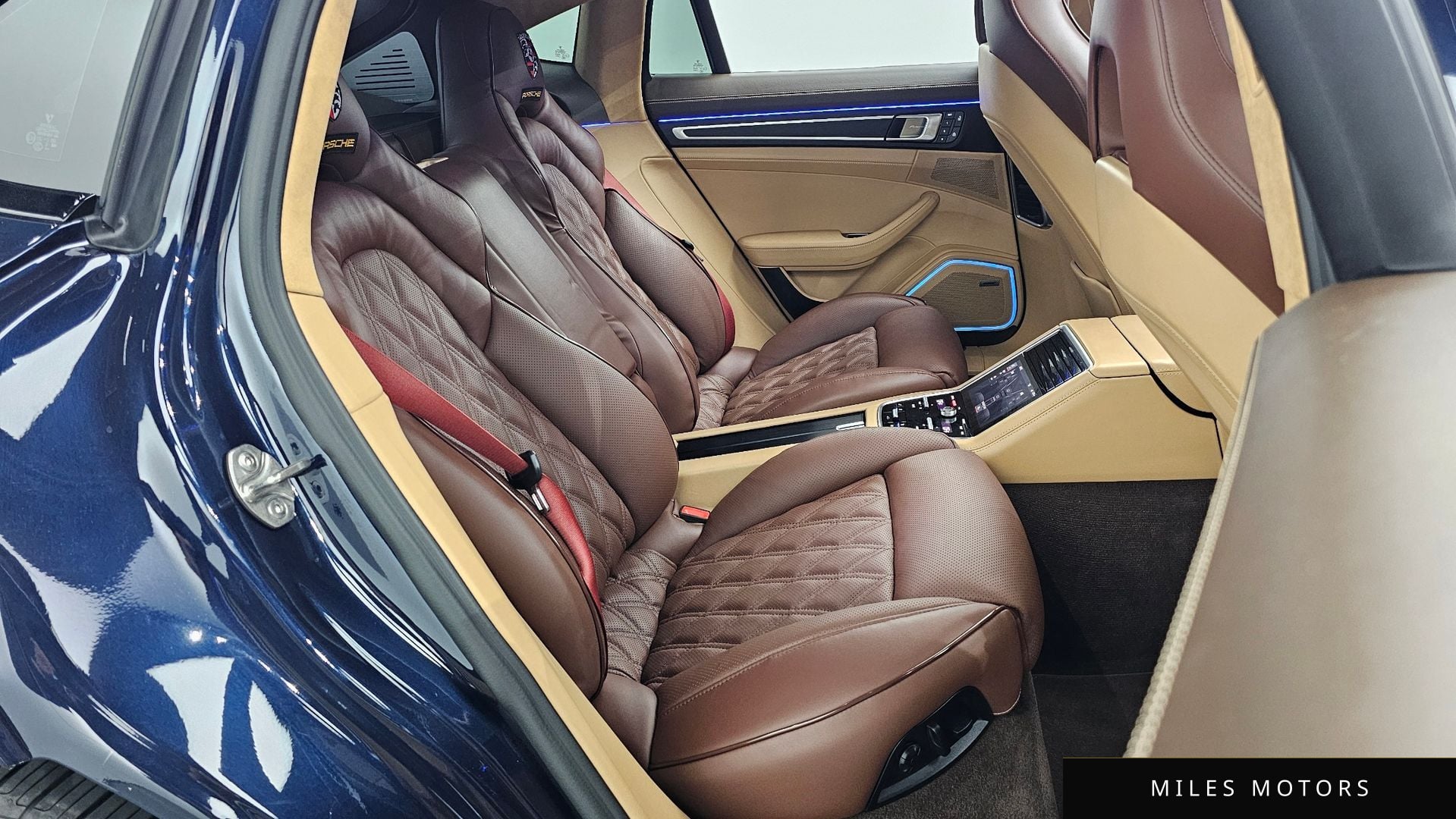Porsche Panamera 2022 — миниатюра 12