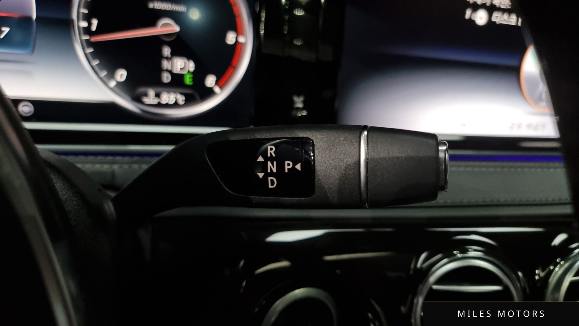 Mercedes-Benz S-Class W222 2015 — миниатюра 9
