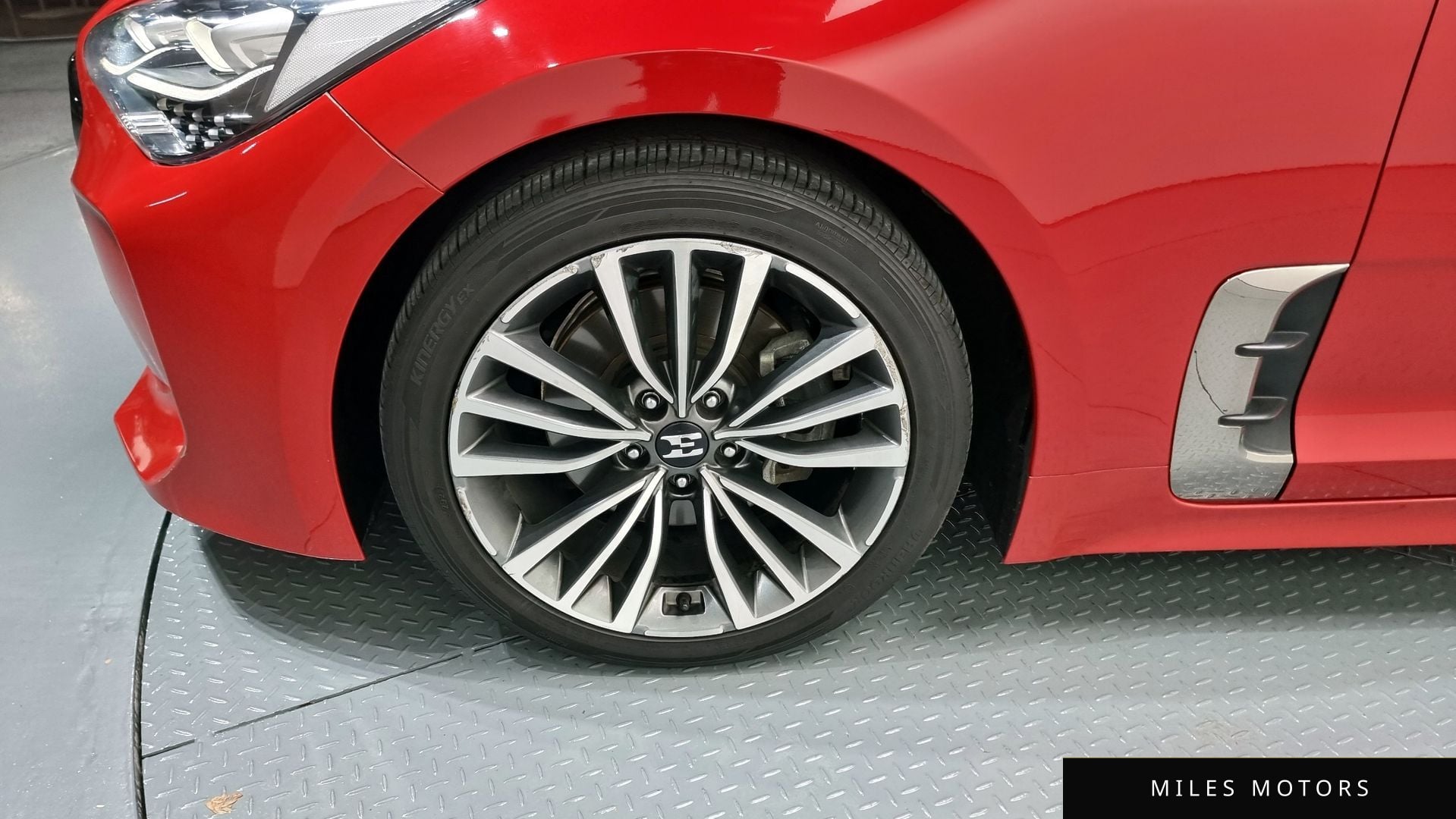 Kia Stinger 2018 — миниатюра 5