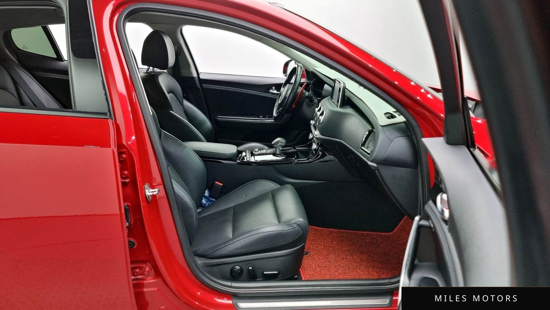 Kia Stinger 2018 — миниатюра 10