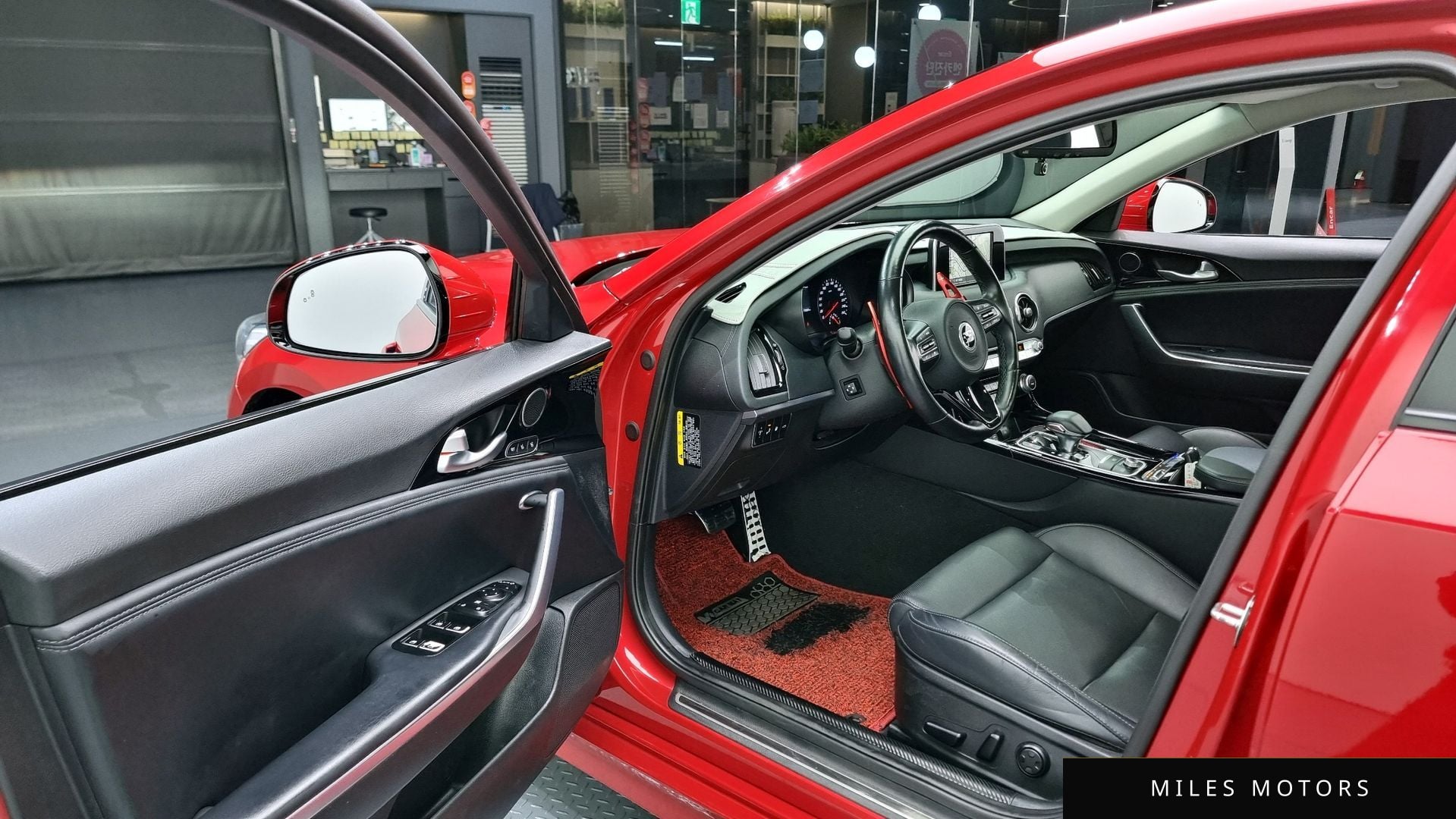 Kia Stinger 2018 — миниатюра 11