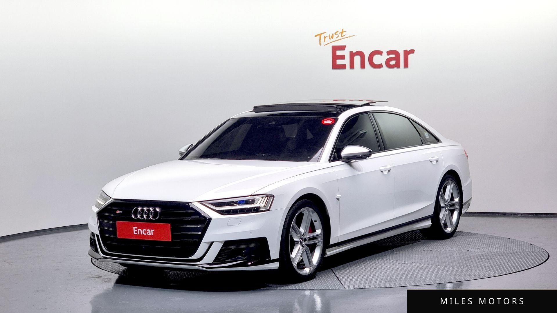 Audi S8 (D5) 2020 — фото 1 из 12