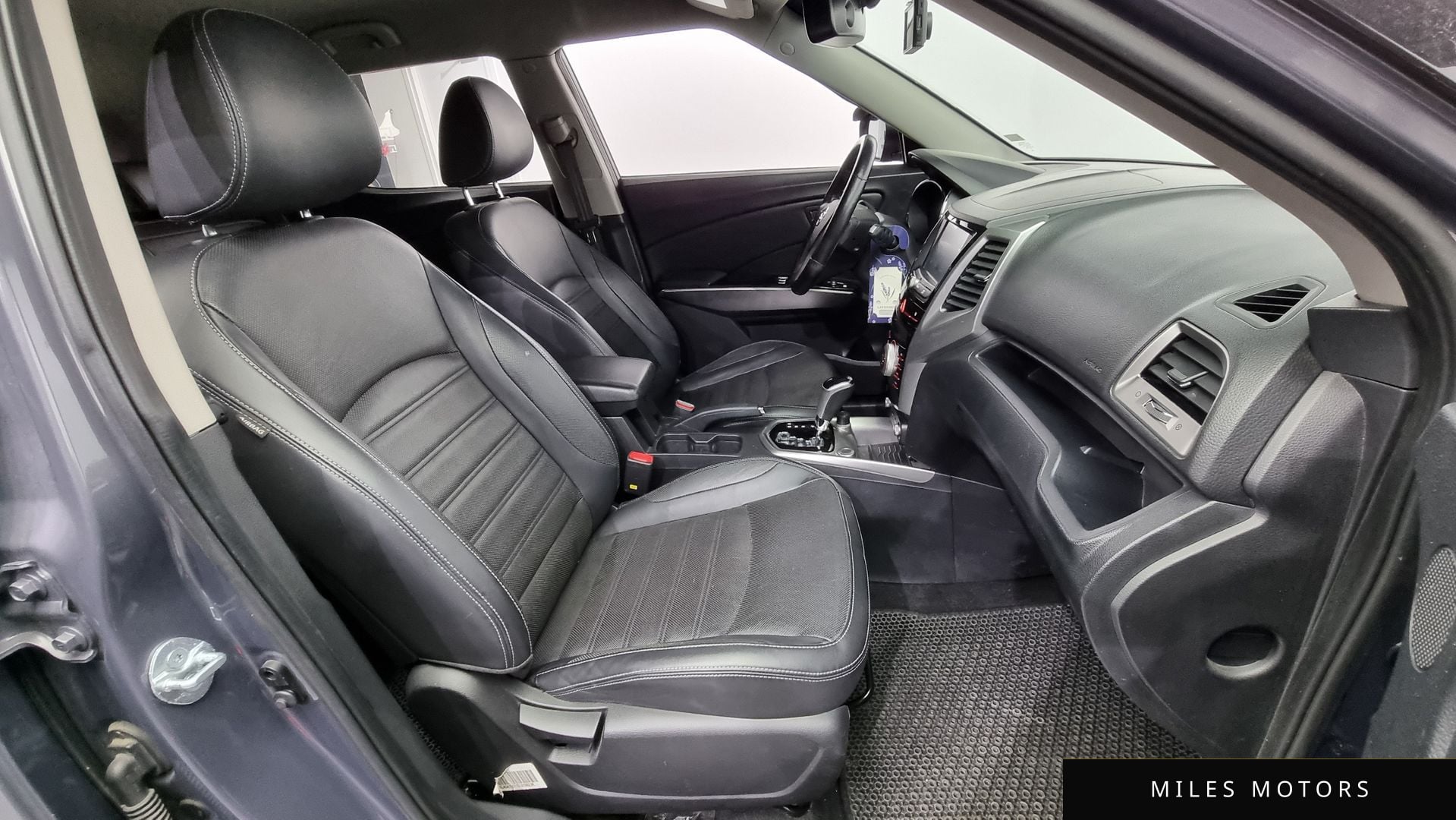 KG Mobility Tivoli 2015 — миниатюра 10