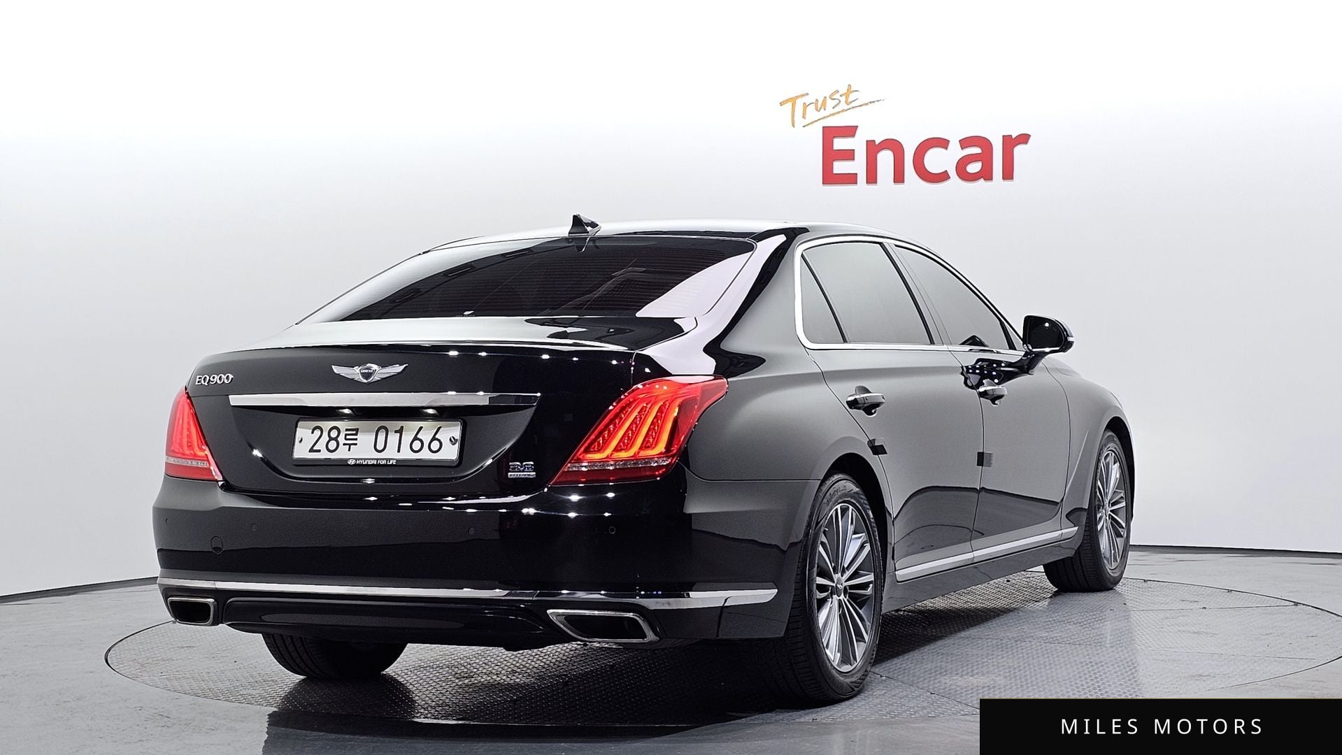 Genesis EQ900 2016 — миниатюра 2