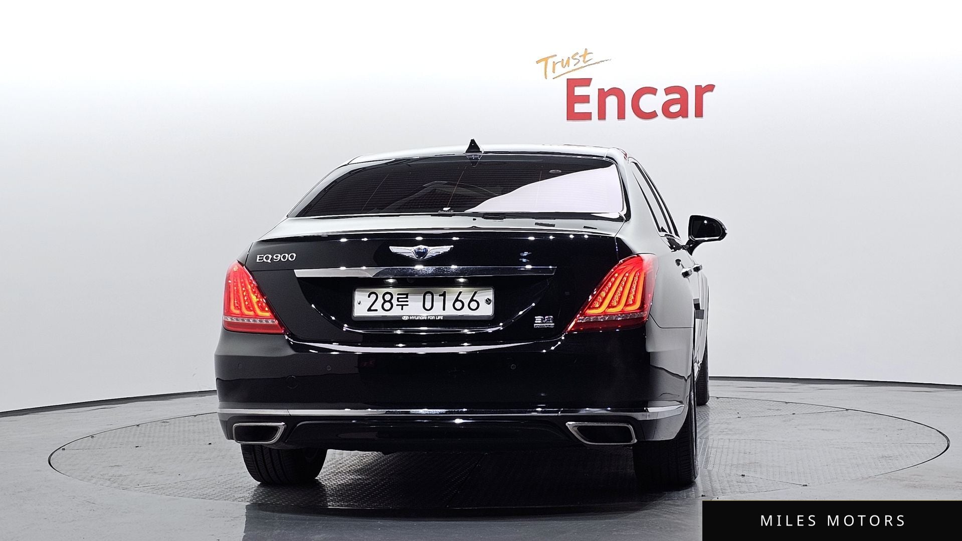 Genesis EQ900 2016 — миниатюра 4
