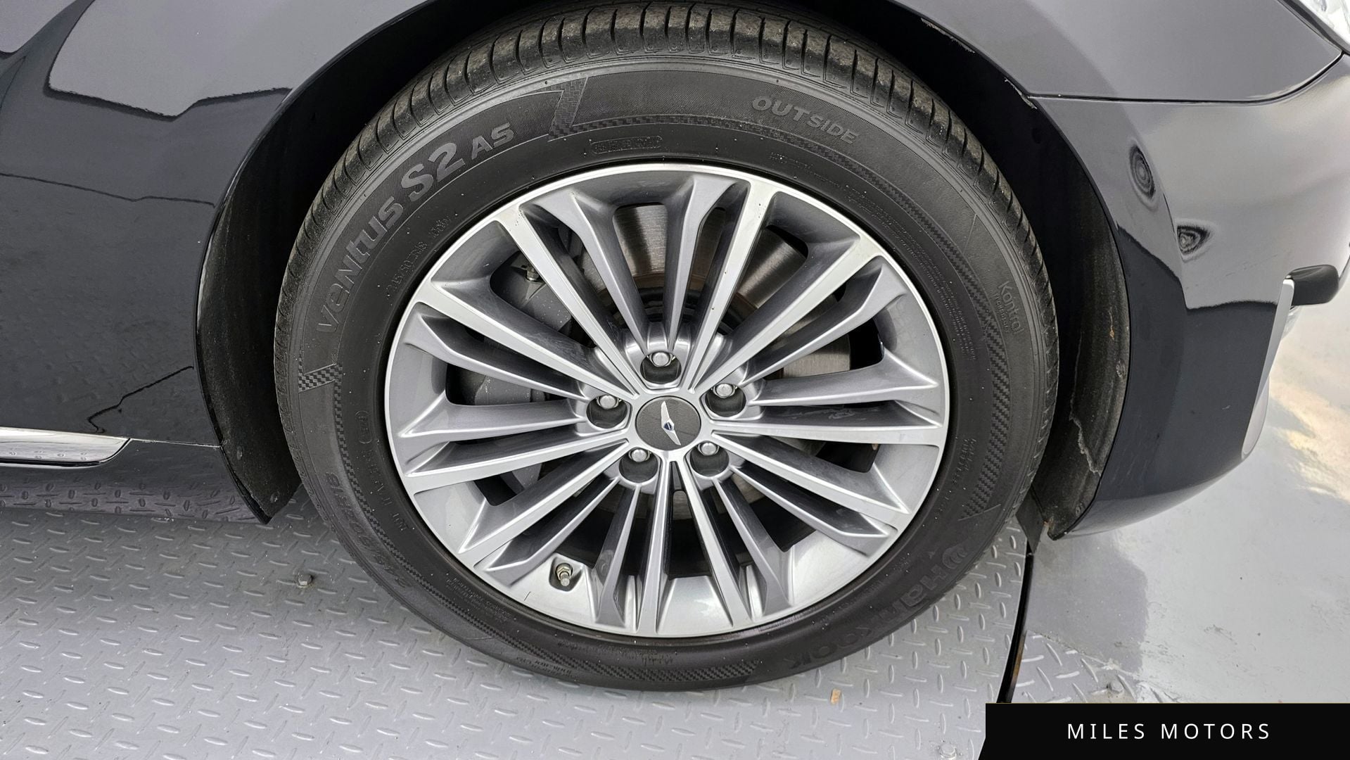 Genesis EQ900 2016 — миниатюра 5