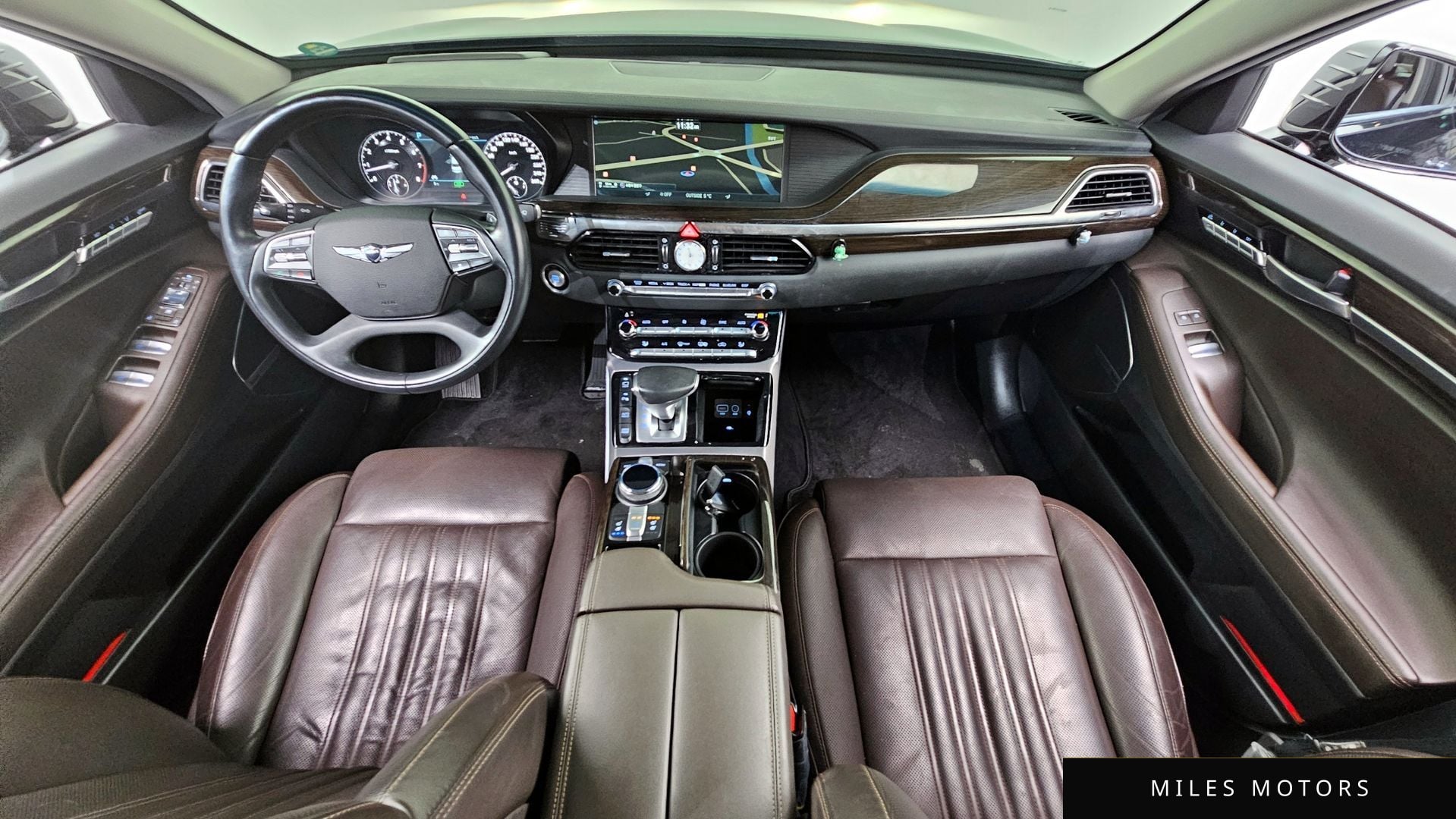 Genesis EQ900 2016 — миниатюра 7