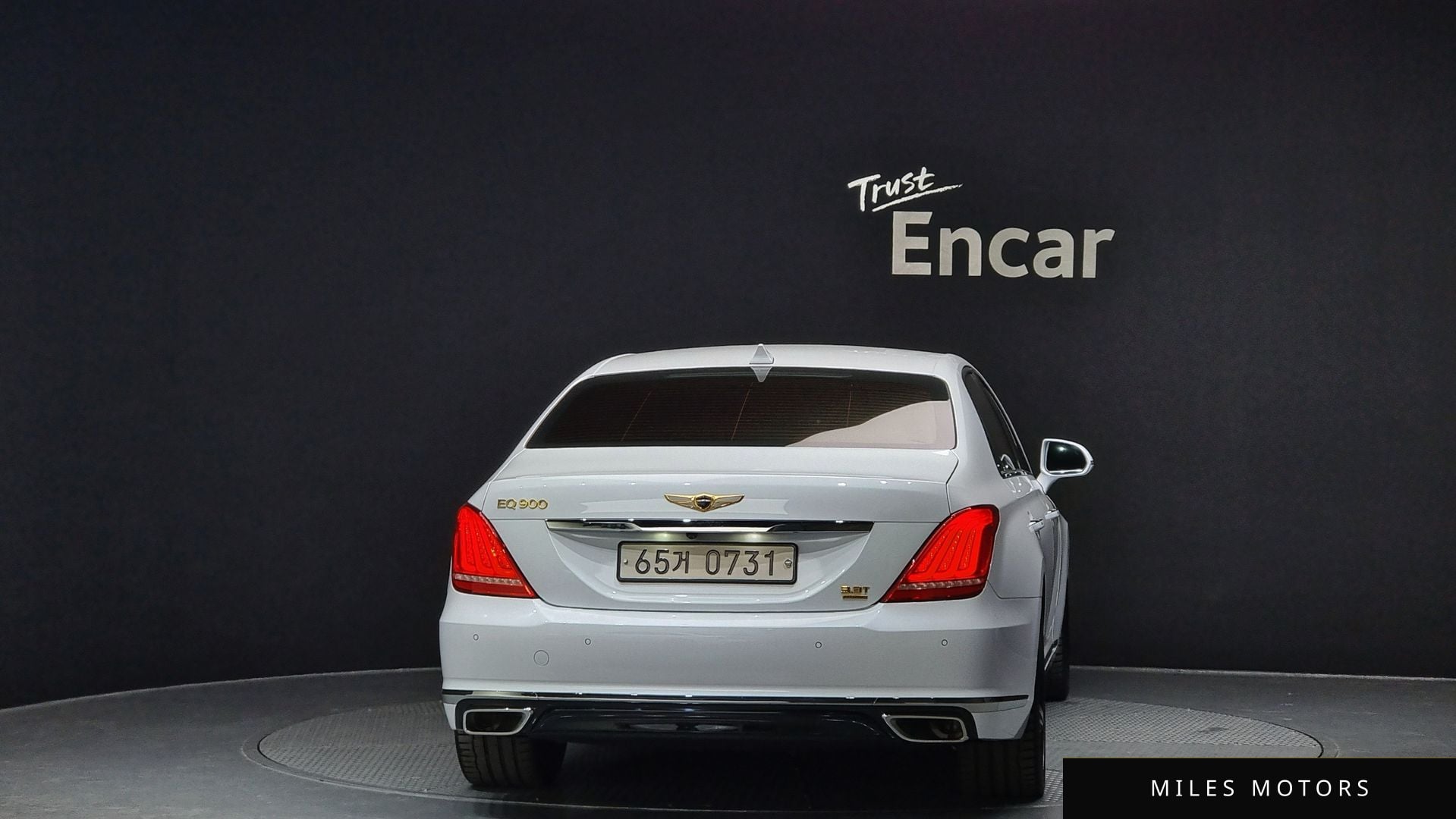 Genesis EQ900 2016 — миниатюра 4
