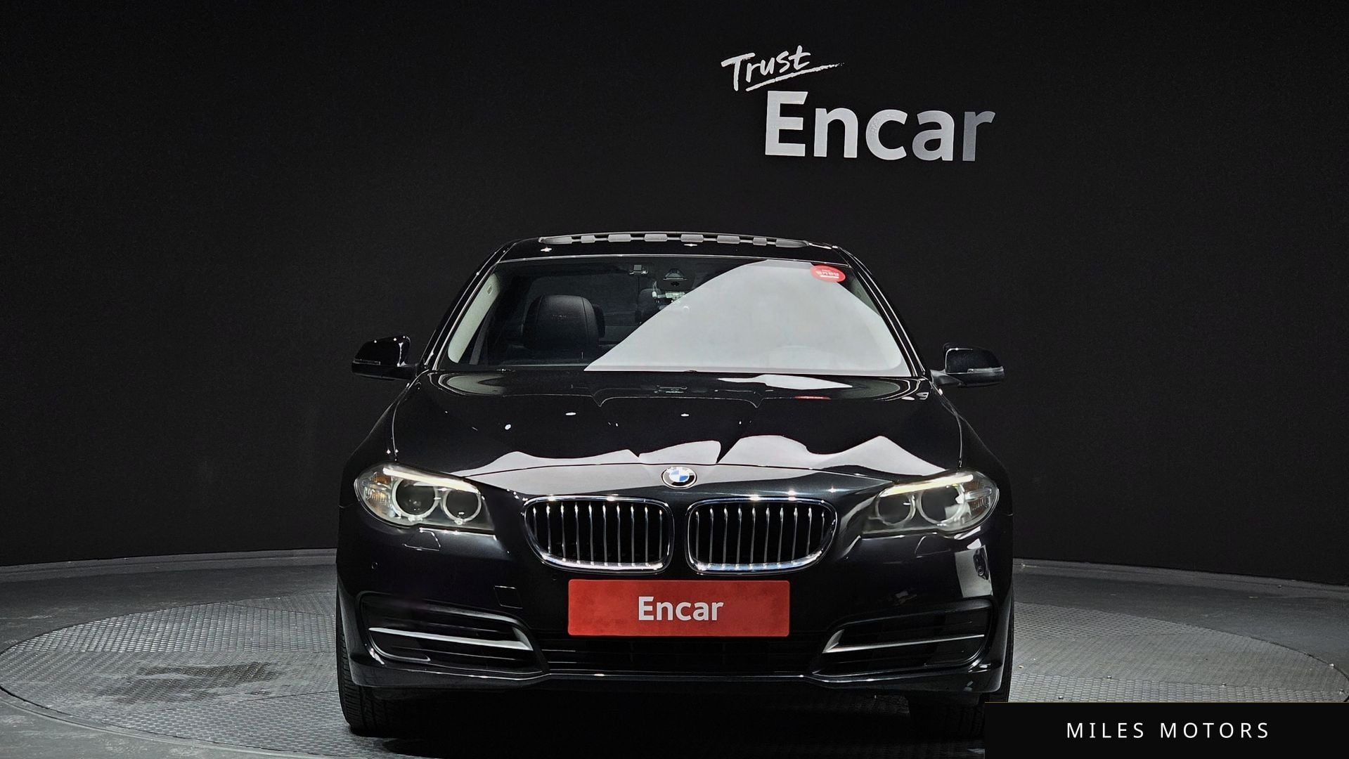 BMW 5 Series (F10) 2015 — миниатюра 3