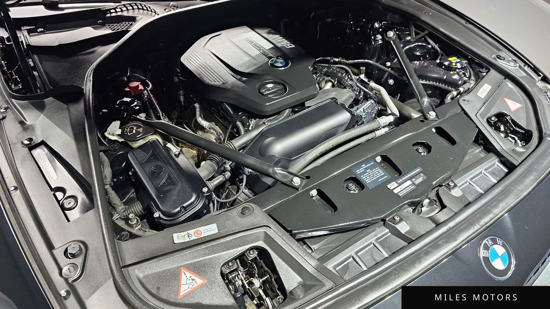 BMW 5 Series (F10) 2015 — миниатюра 6